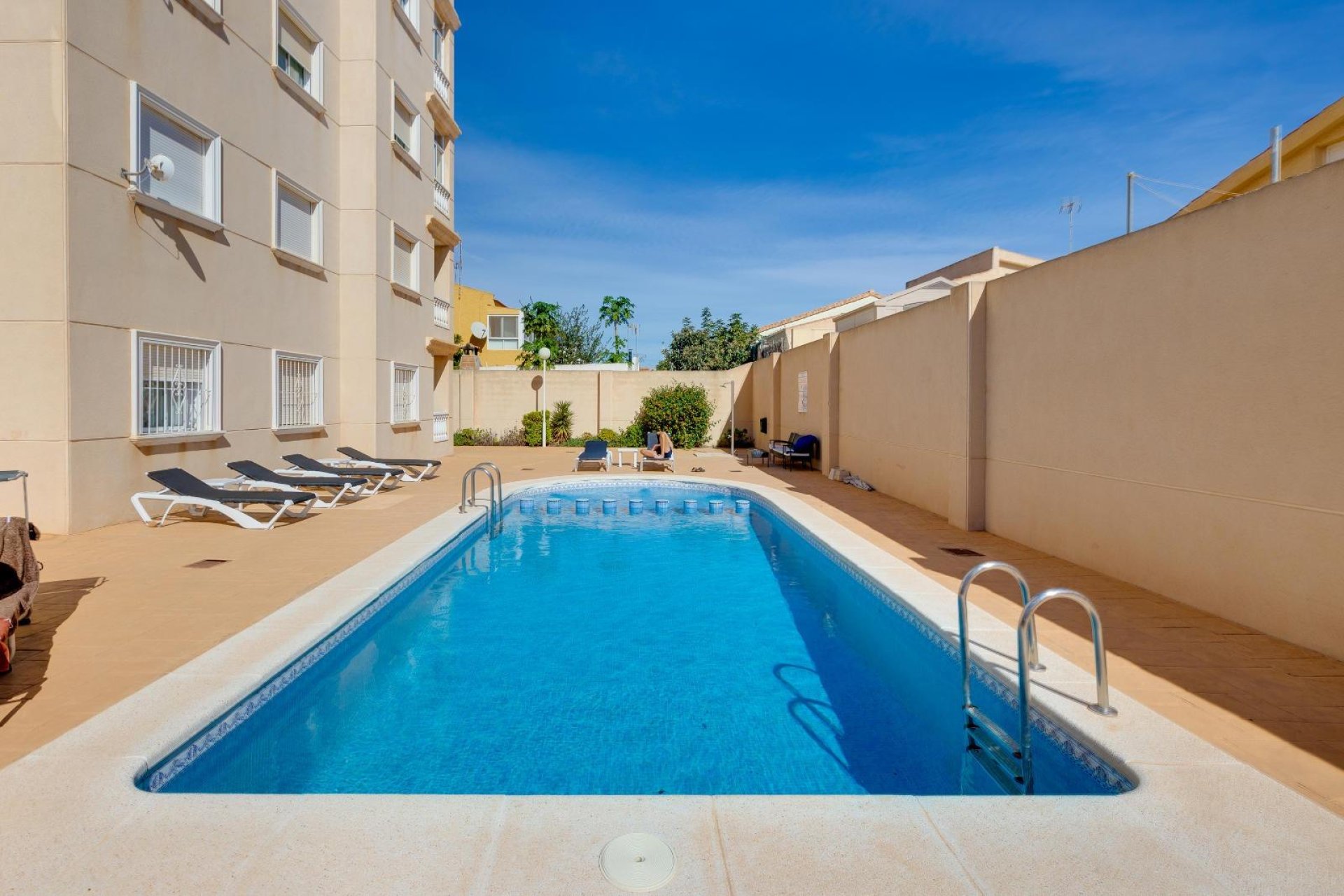 Revente - Apartment -
Torrevieja - Nueva Torrevieja