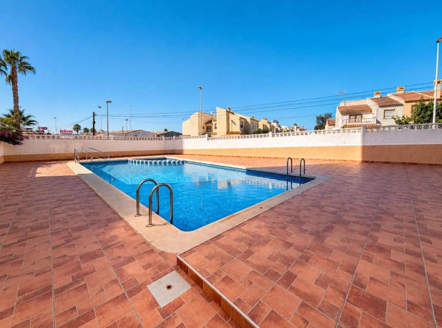 Revente - Apartment -
Torrevieja - Nueva Torrevieja