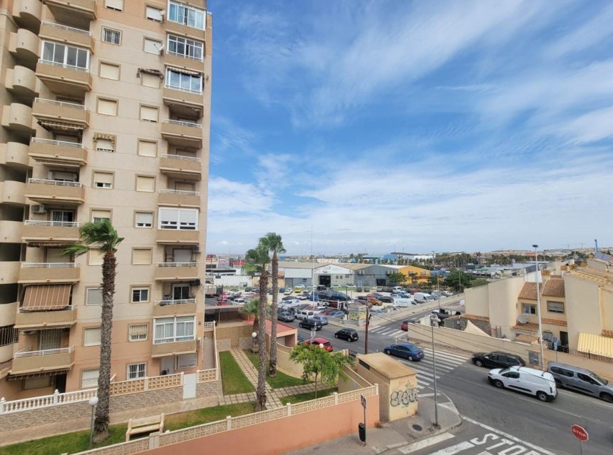 Revente - Apartment -
Torrevieja - Nueva Torrevieja