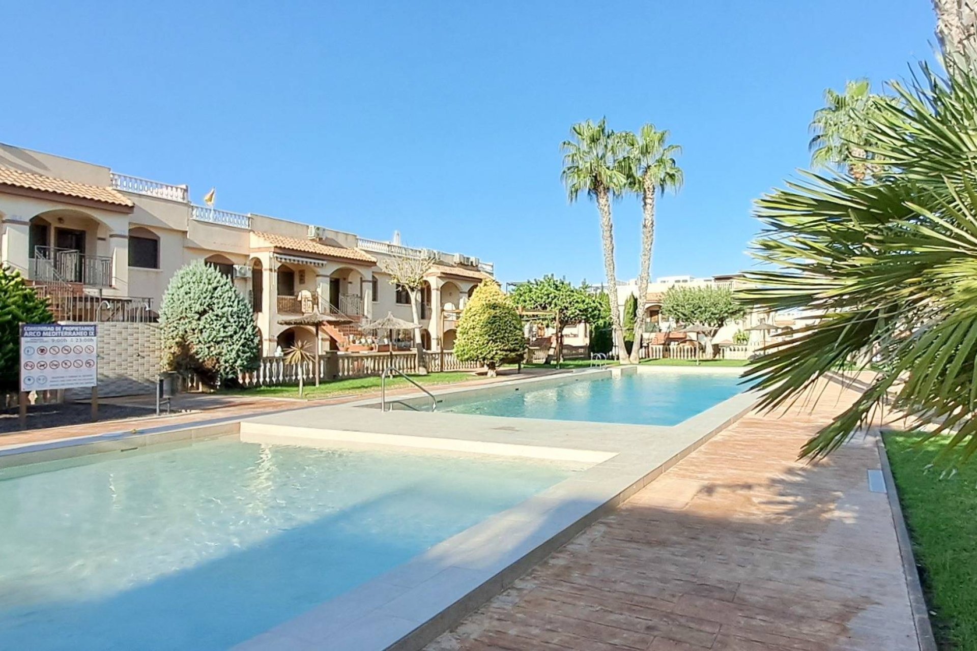 Revente - Apartment -
Torrevieja - Parque Acuático - Sector 25