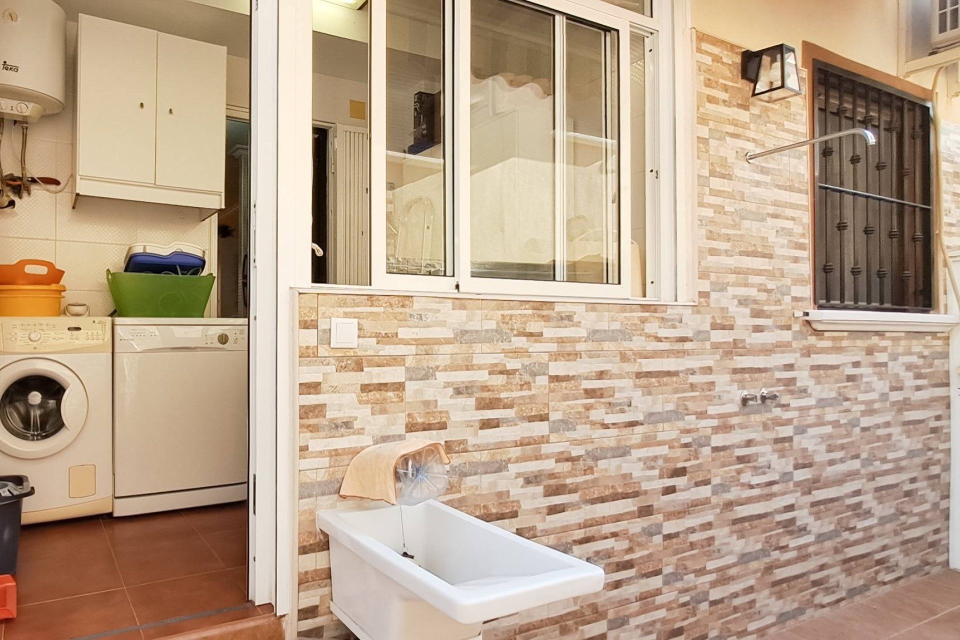 Revente - Apartment -
Torrevieja - Parque Acuático - Sector 25