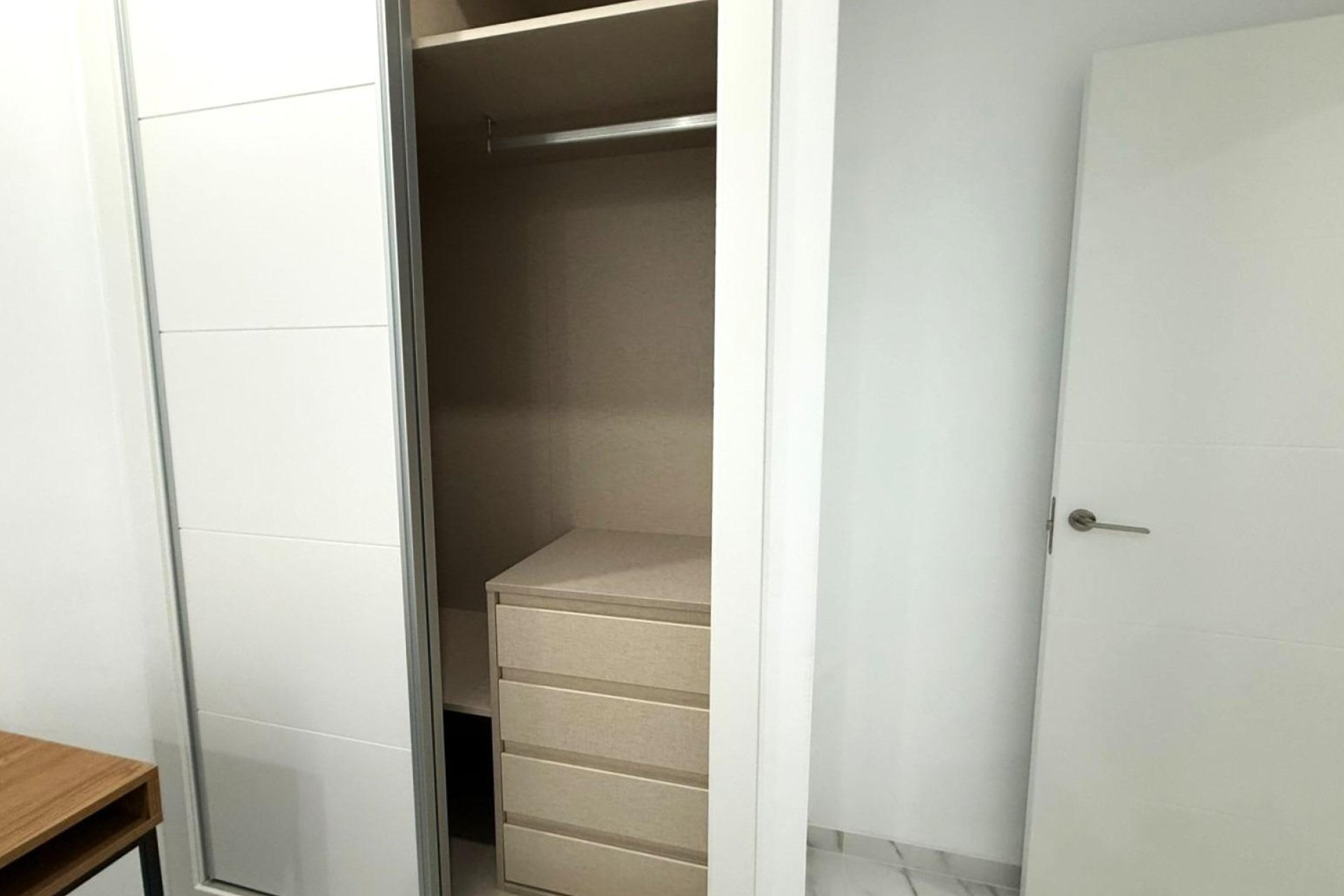 Revente - Apartment -
Torrevieja - Parque de las Naciones