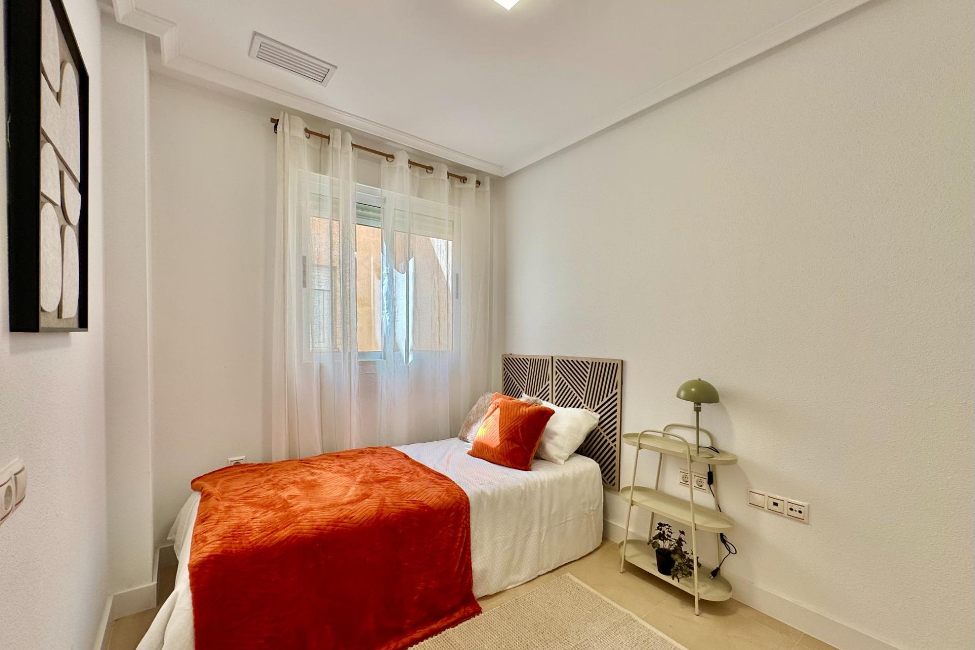 Revente - Apartment -
Torrevieja - Parque de las Naciones