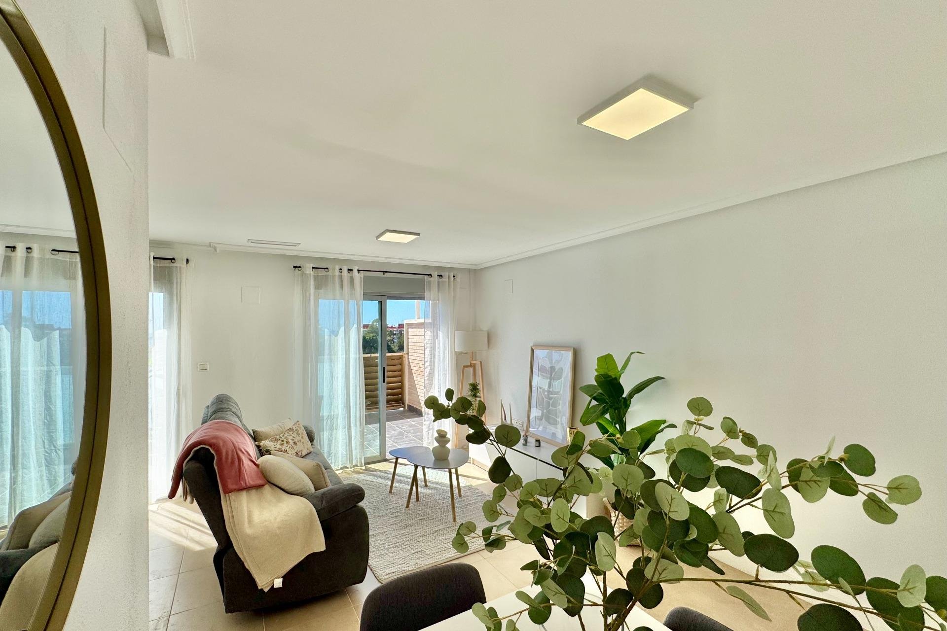 Revente - Apartment -
Torrevieja - Parque de las Naciones