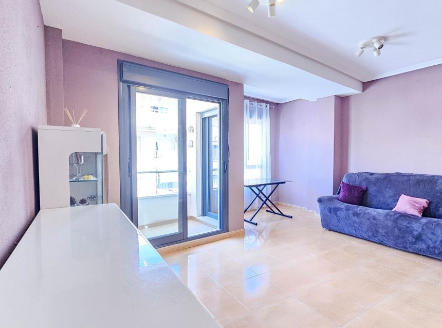 Revente - Apartment -
Torrevieja - Parque de las Naciones