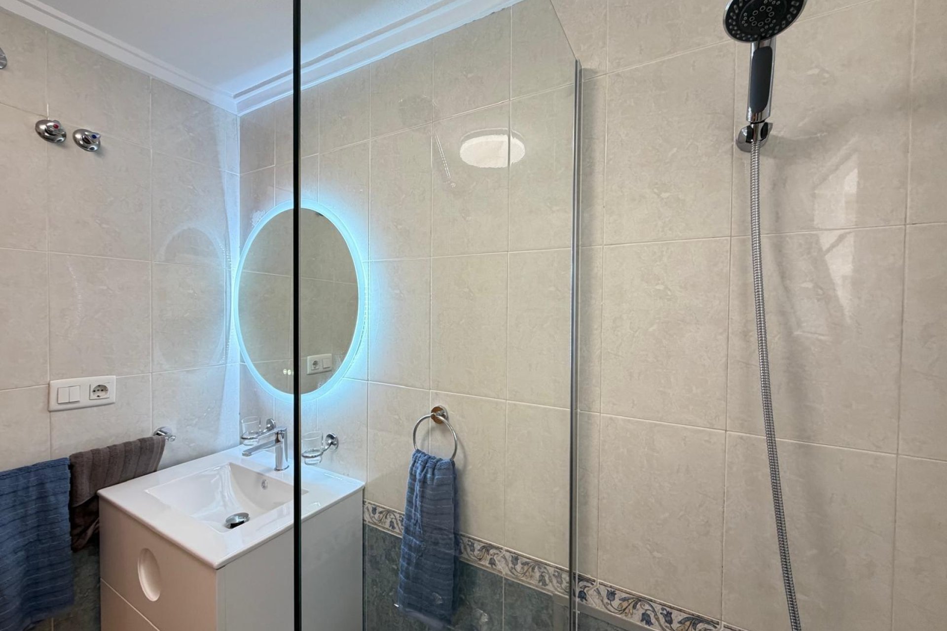 Revente - Apartment -
Torrevieja - Parque de las Naciones