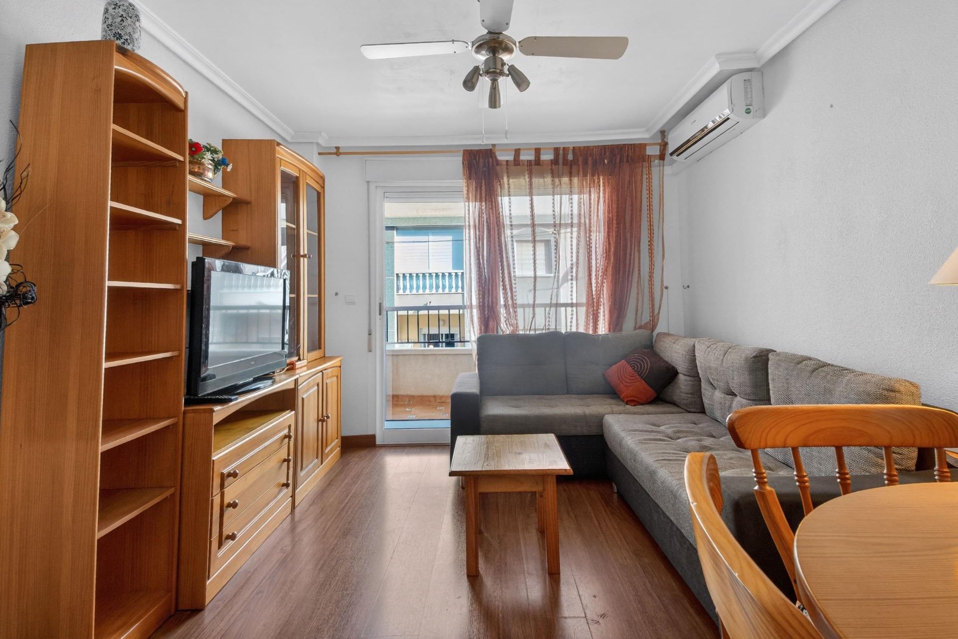 Revente - Apartment -
Torrevieja - Parque de las Naciones