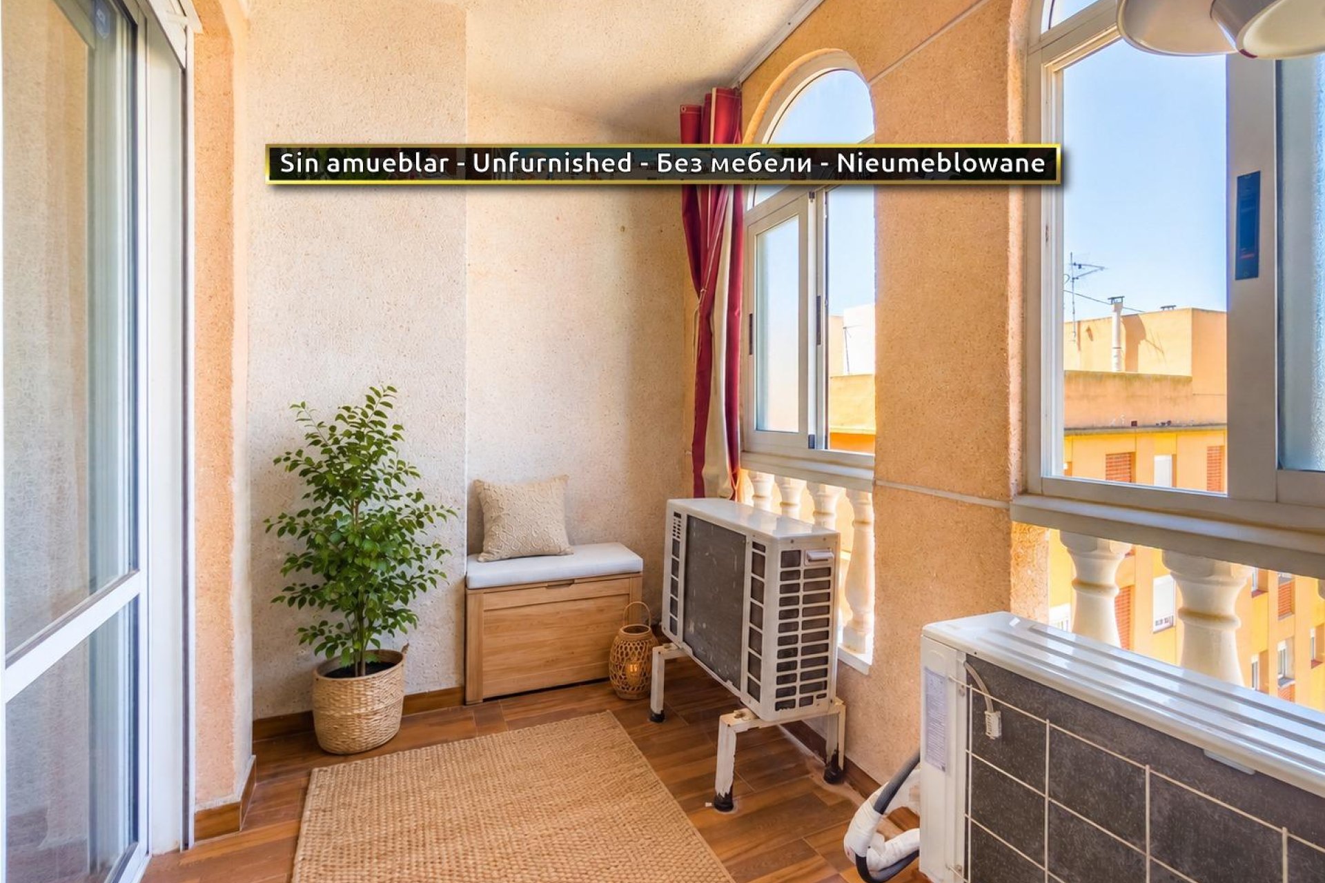 Revente - Apartment -
Torrevieja - Parque de las Naciones
