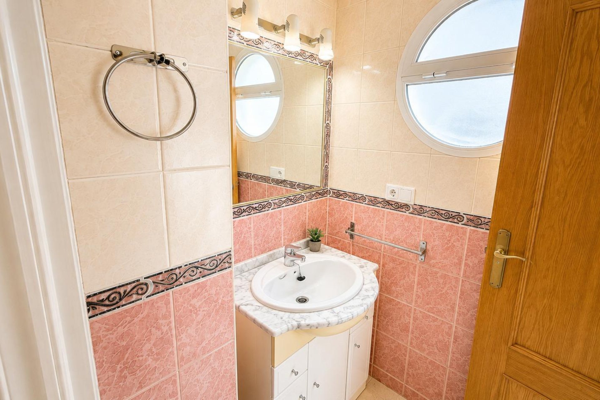 Revente - Apartment -
Torrevieja - Parque de las Naciones