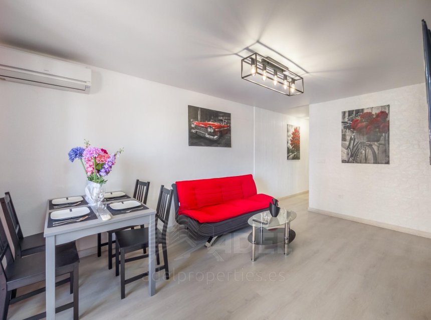 Revente - Apartment -
Torrevieja - Parque de las Naciones