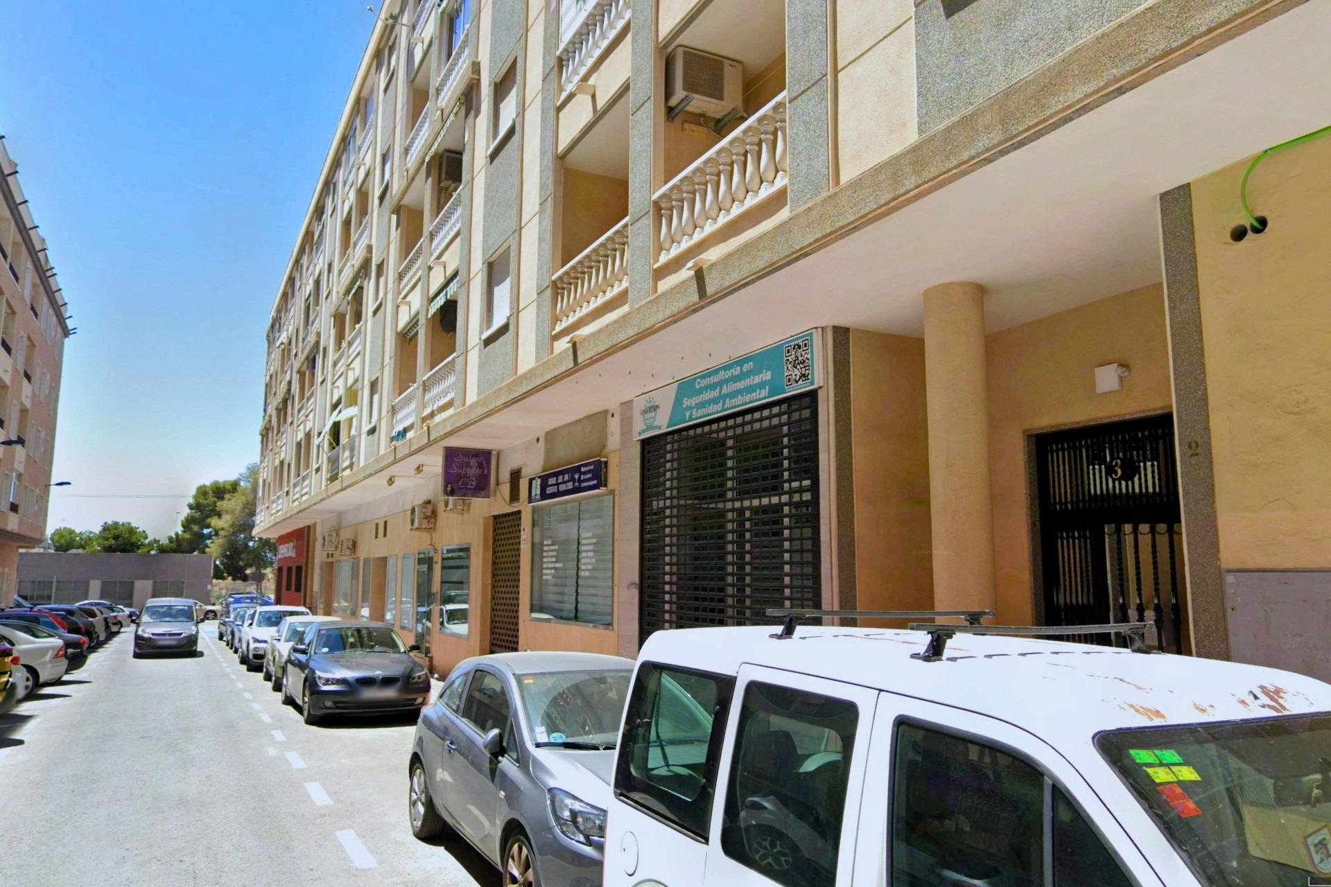 Revente - Apartment -
Torrevieja - Parque de las Naciones