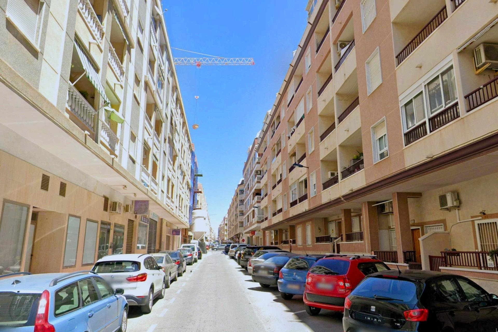 Revente - Apartment -
Torrevieja - Parque de las Naciones