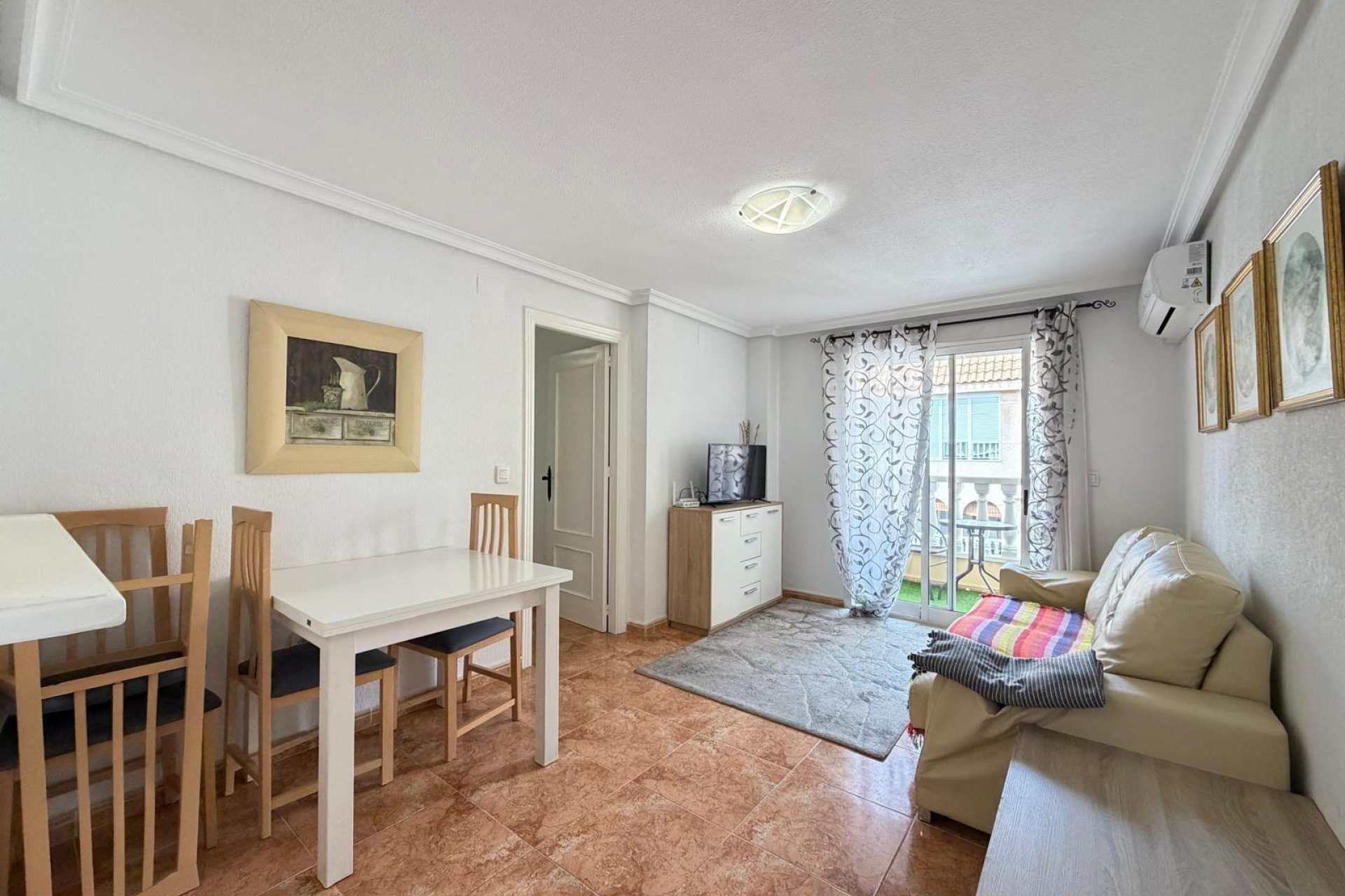 Revente - Apartment -
Torrevieja - Parque de las Naciones