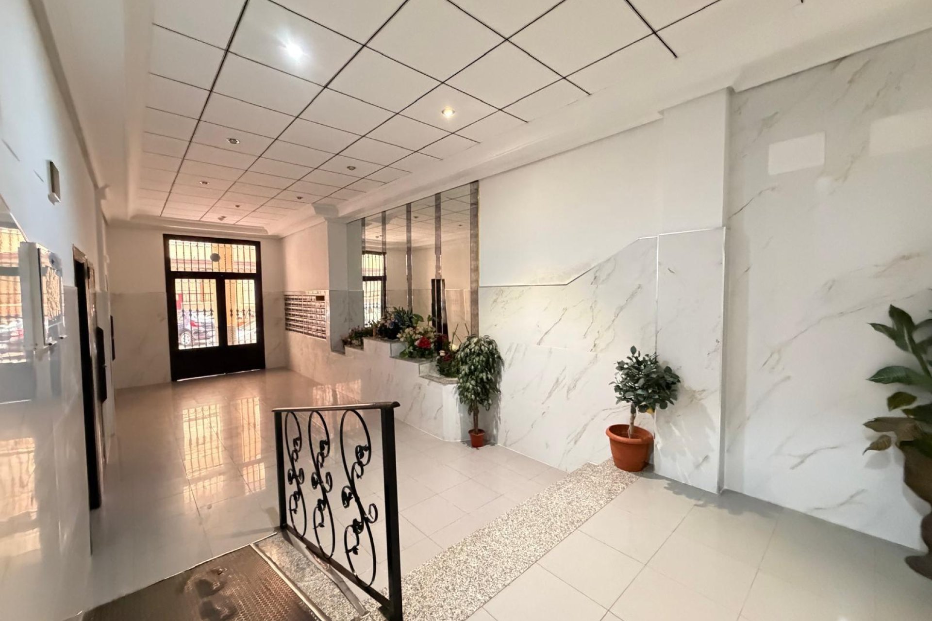Revente - Apartment -
Torrevieja - Parque de las Naciones