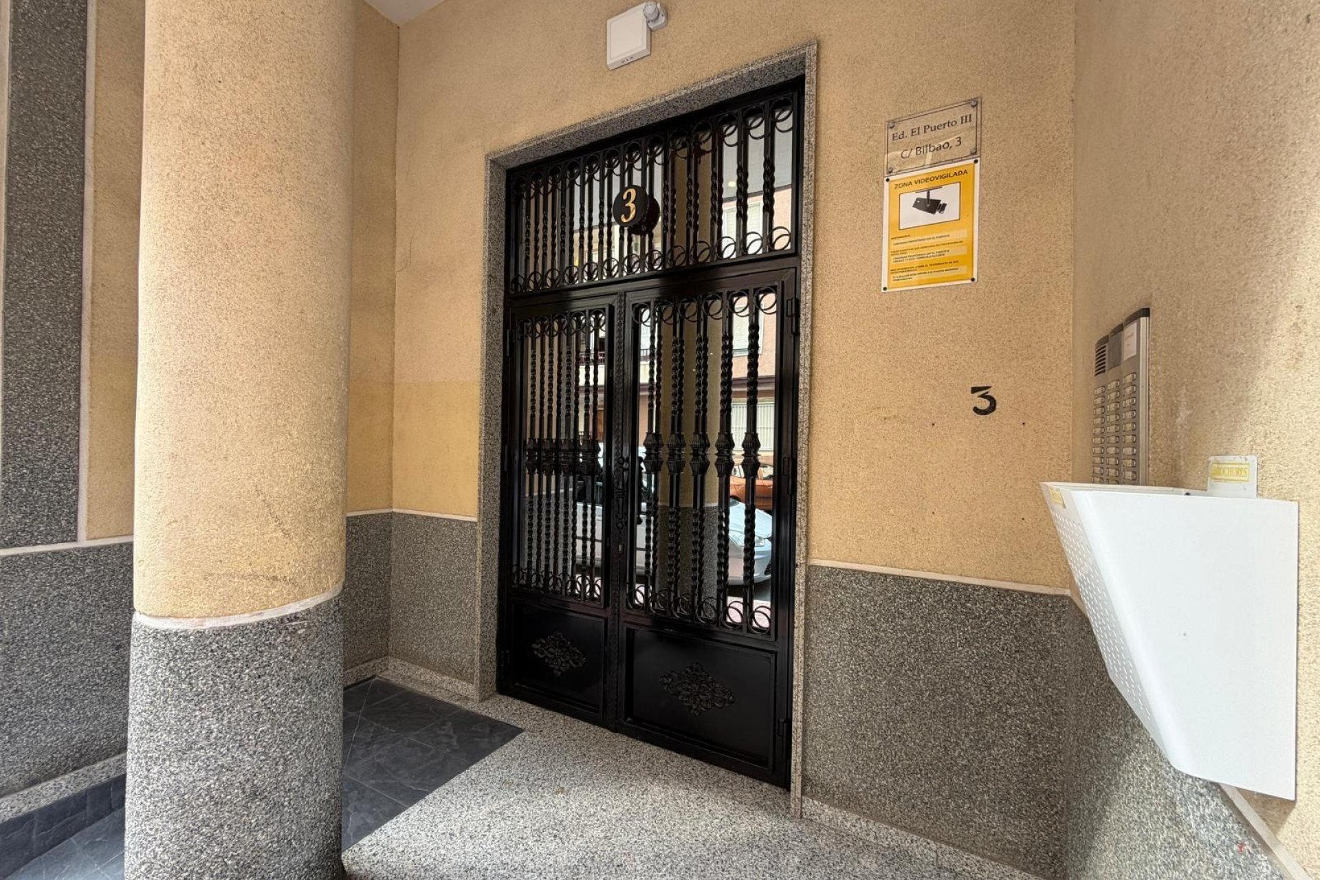 Revente - Apartment -
Torrevieja - Parque de las Naciones