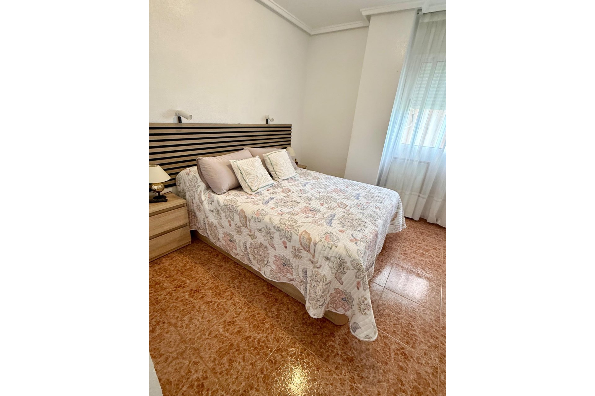 Revente - Apartment -
Torrevieja - Parque de las Naciones