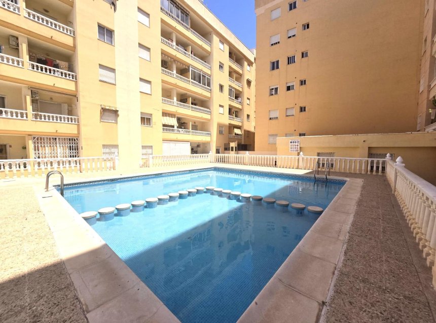 Revente - Apartment -
Torrevieja - Parque Las Naciones