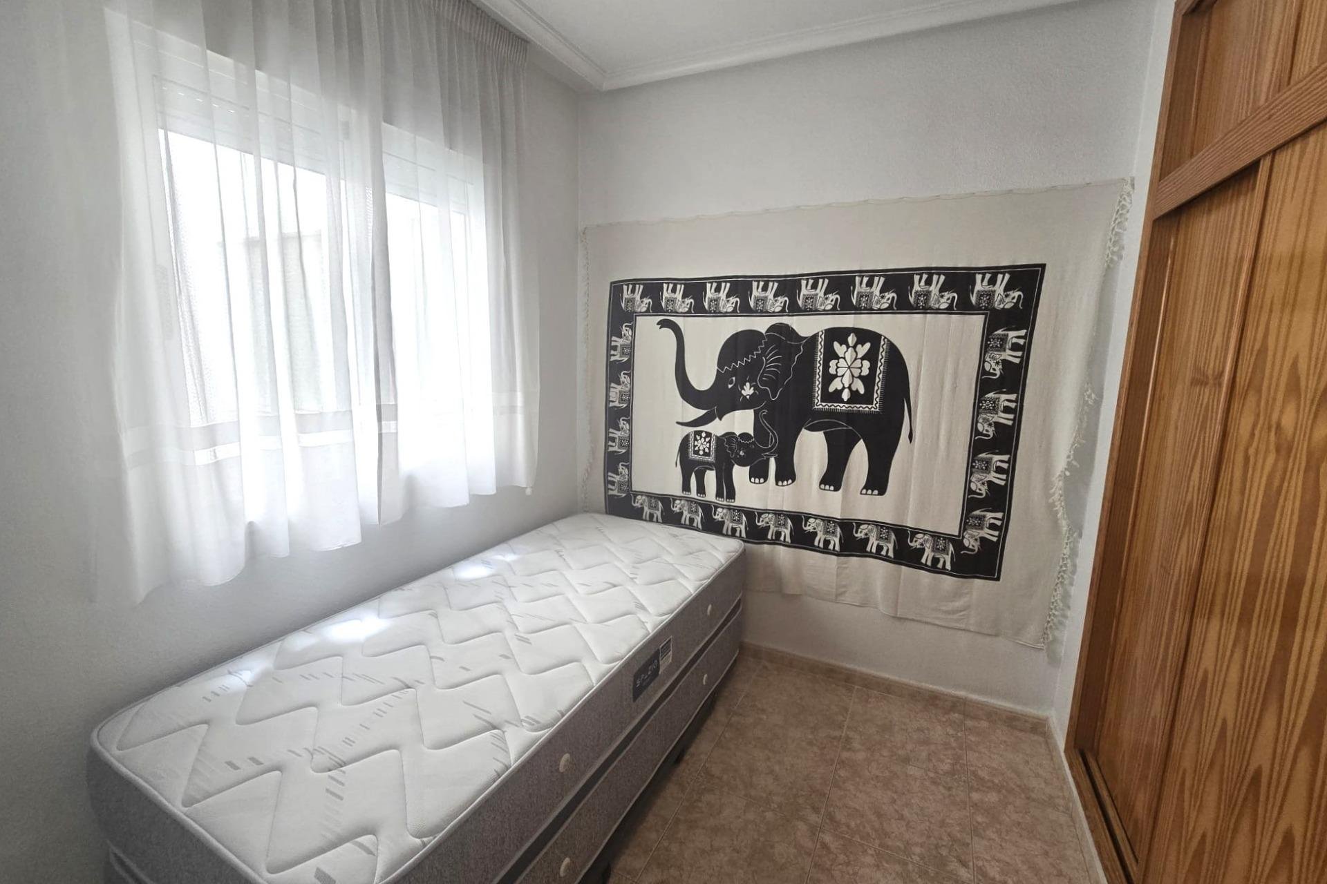 Revente - Apartment -
Torrevieja - Parque Las Naciones