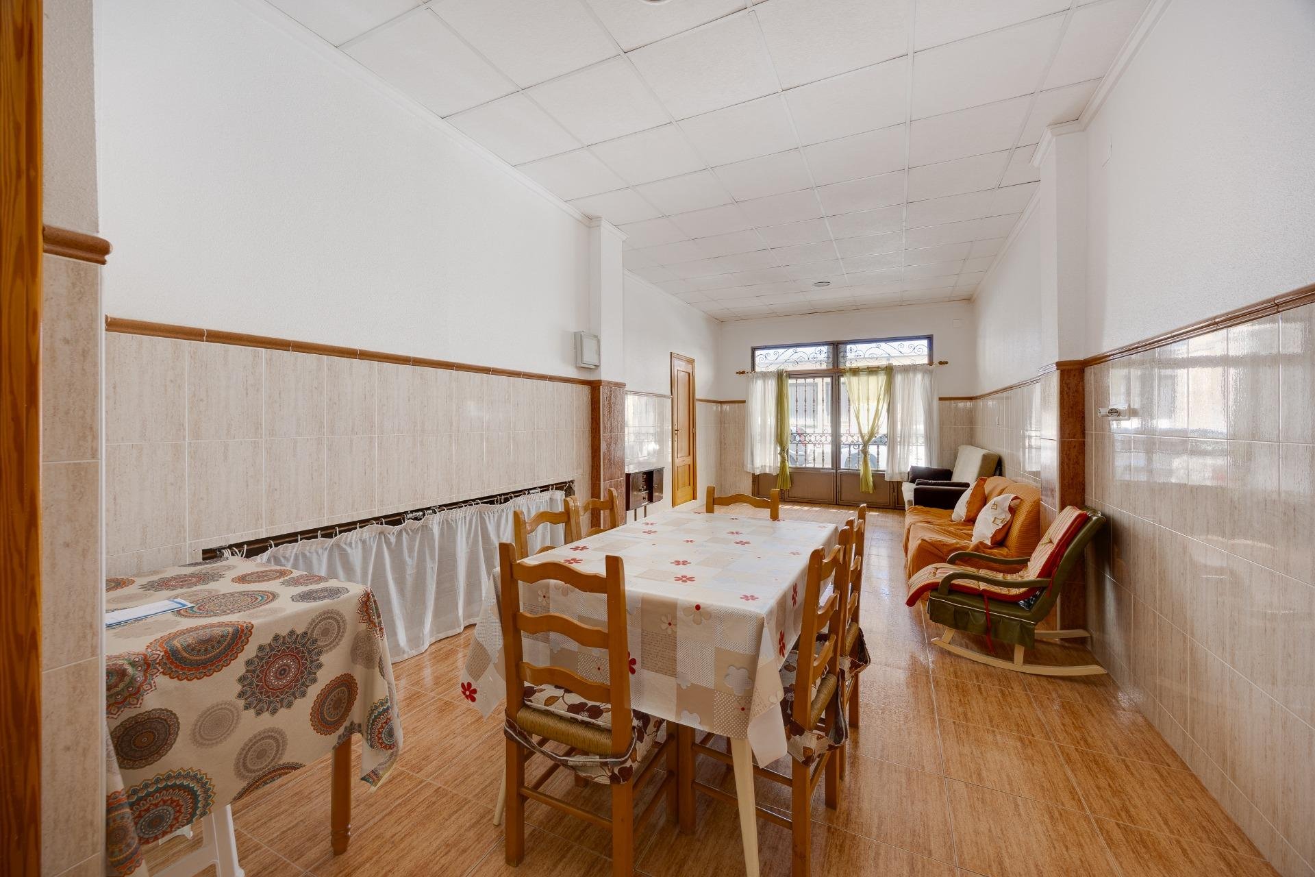 Revente - Apartment -
Torrevieja - Paseo Maritimo