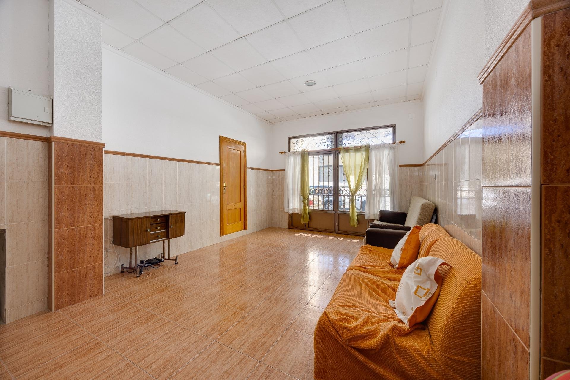 Revente - Apartment -
Torrevieja - Paseo Maritimo