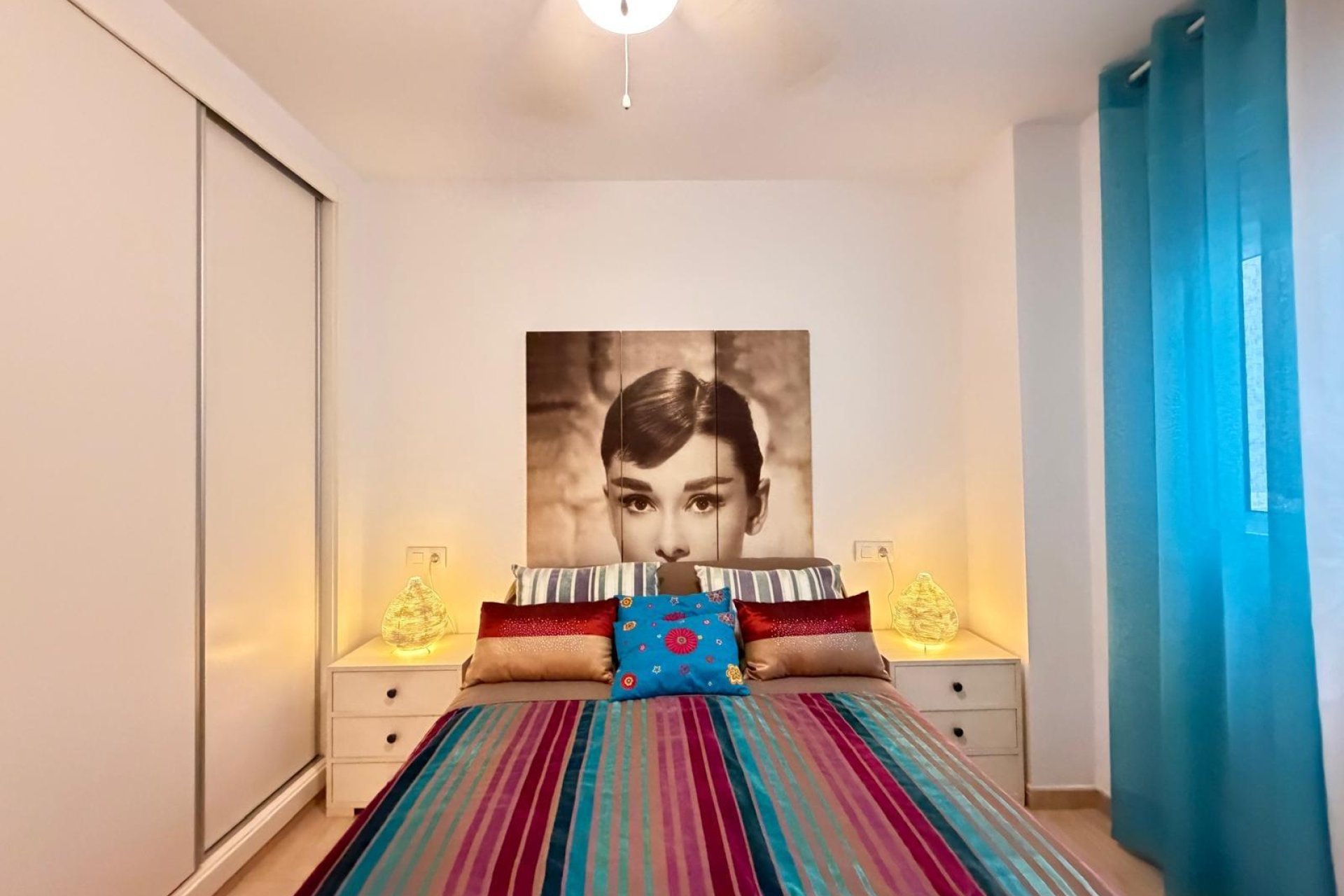 Revente - Apartment -
Torrevieja - Paseo Maritimo