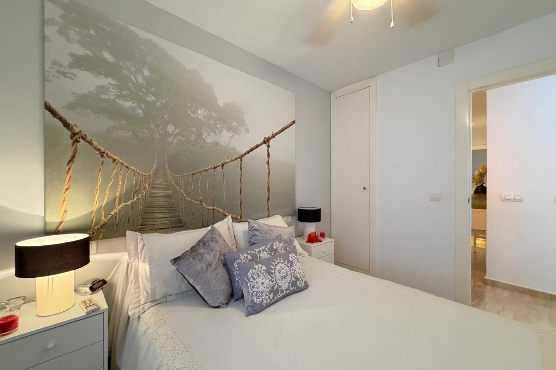 Revente - Apartment -
Torrevieja - Paseo Maritimo