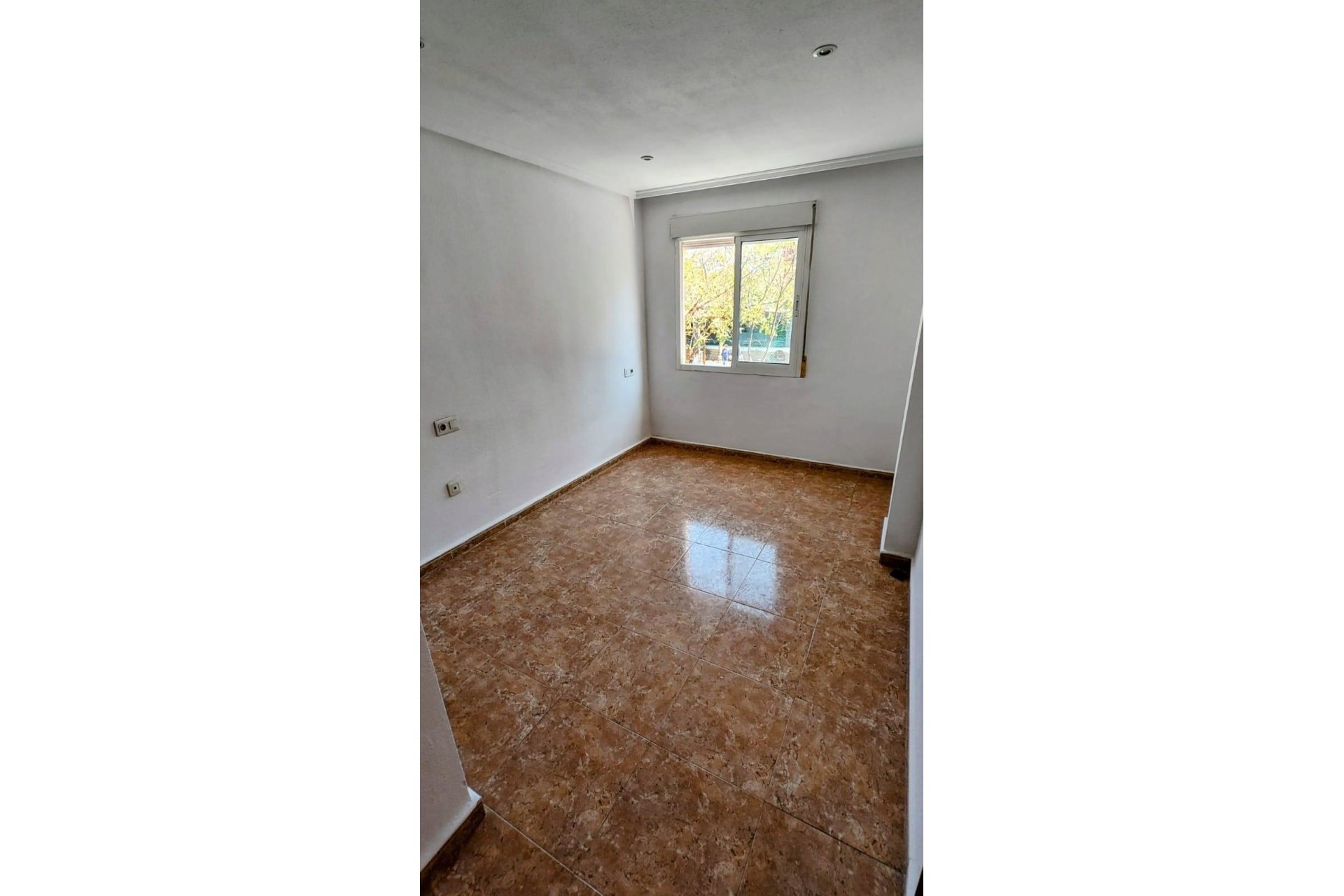 Revente - Apartment -
Torrevieja - Playa de los Locos