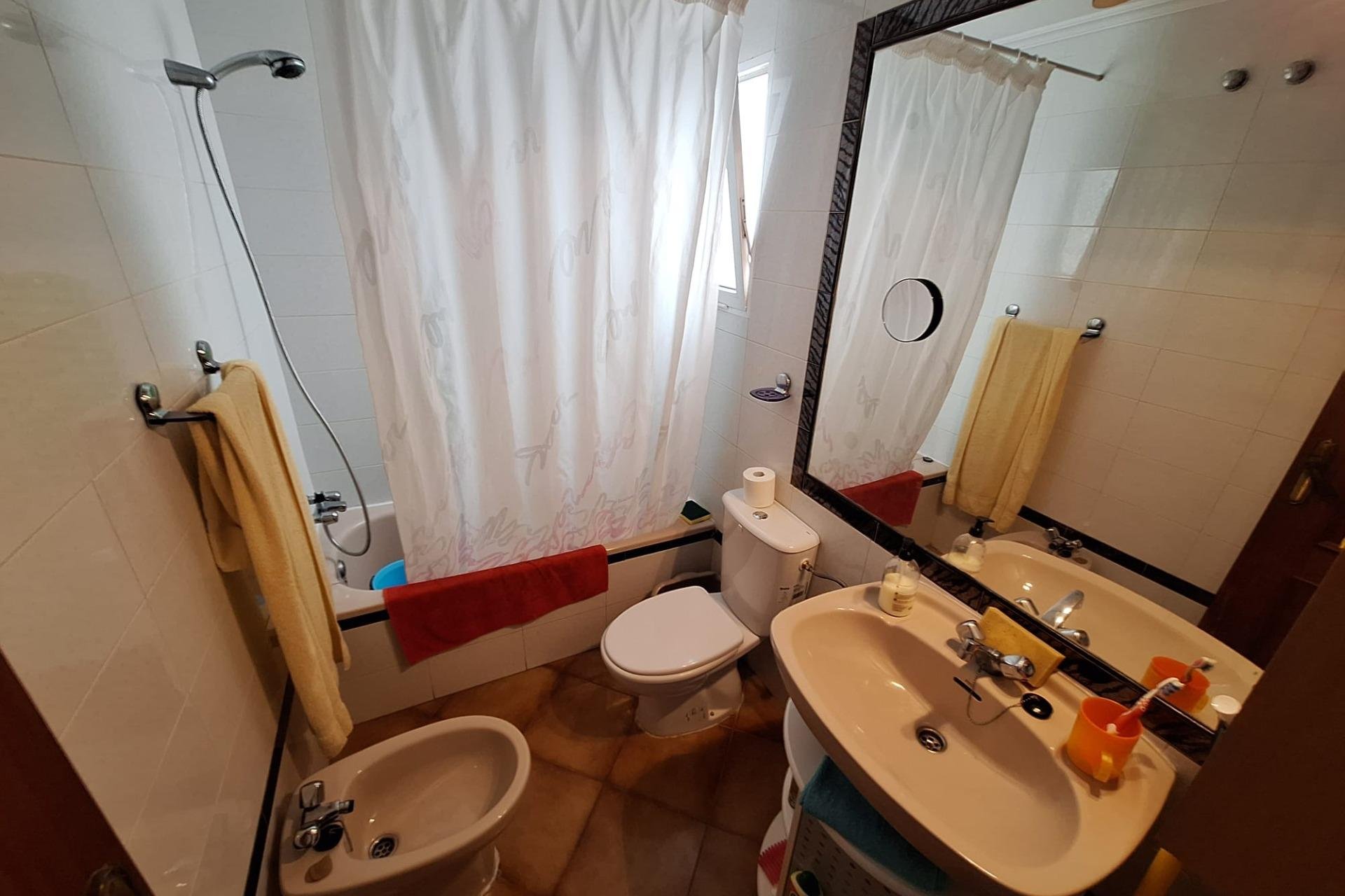 Revente - Apartment -
Torrevieja - Playa de los Locos