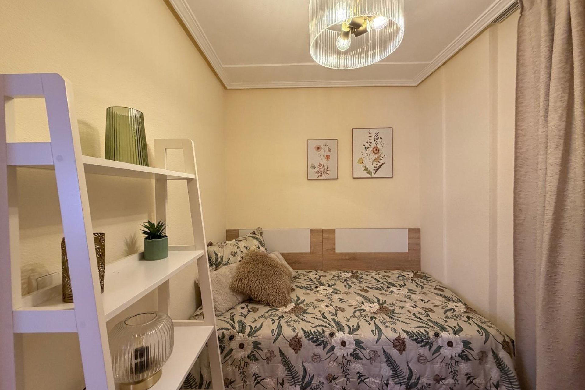 Revente - Apartment -
Torrevieja - Playa de los Locos