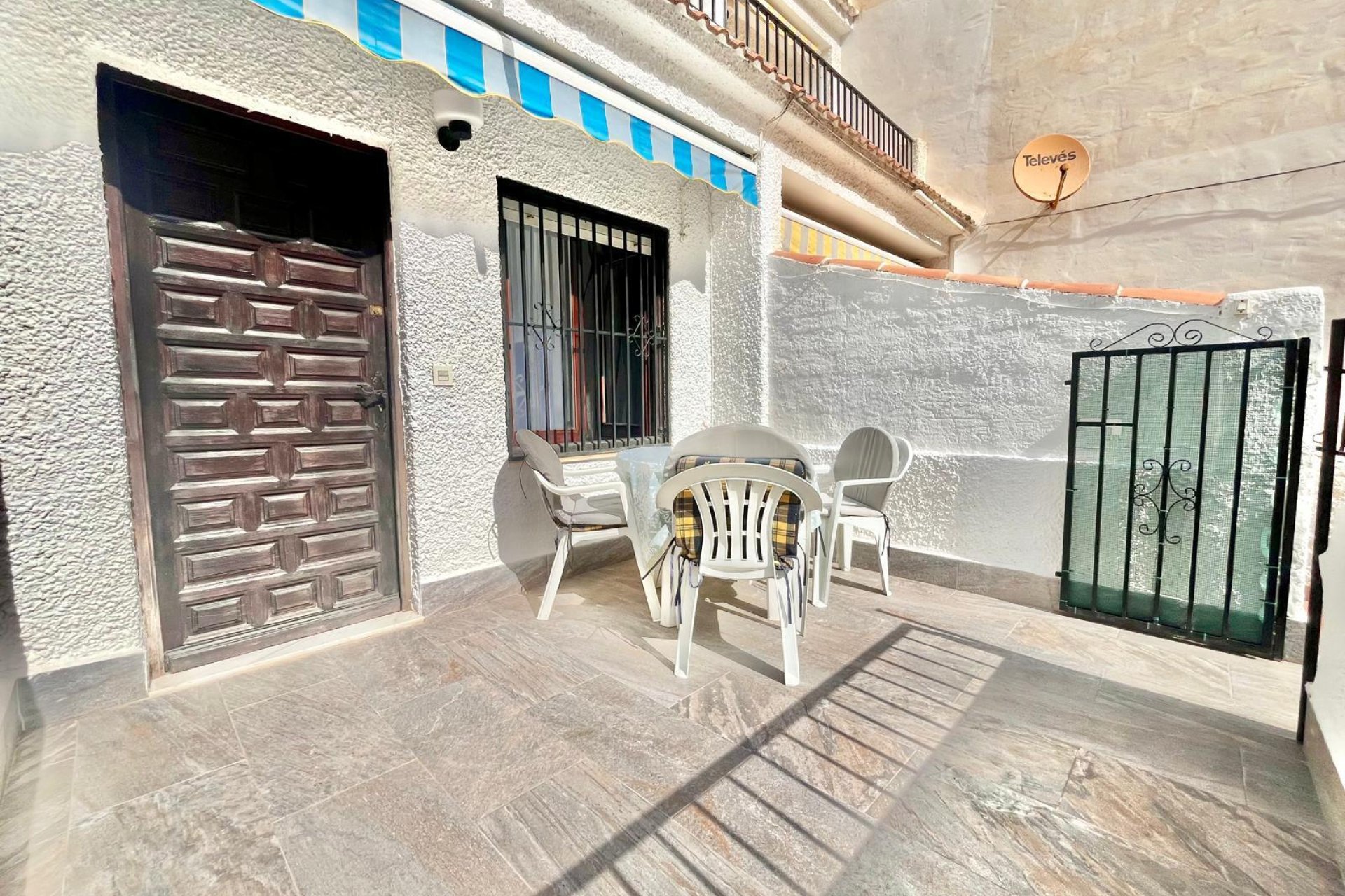 Revente - Apartment -
Torrevieja - Playa de los Locos