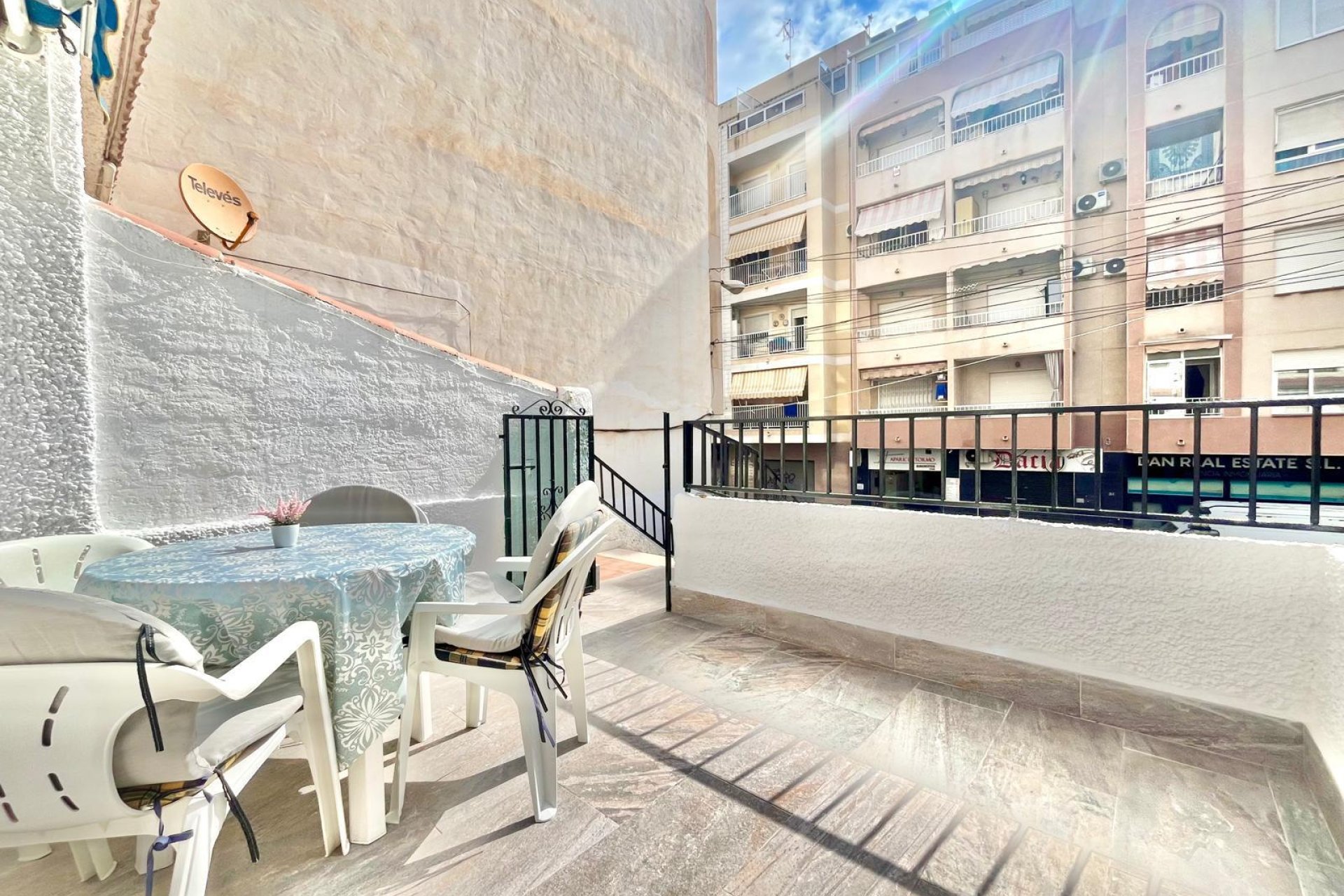 Revente - Apartment -
Torrevieja - Playa de los Locos
