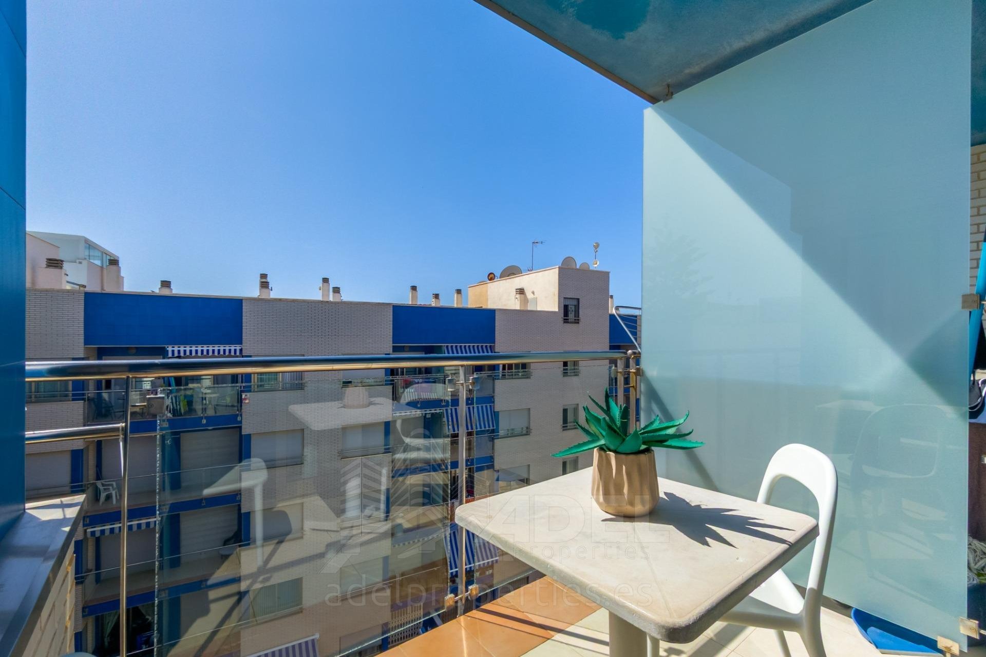 Revente - Apartment -
Torrevieja - Playa de los Locos