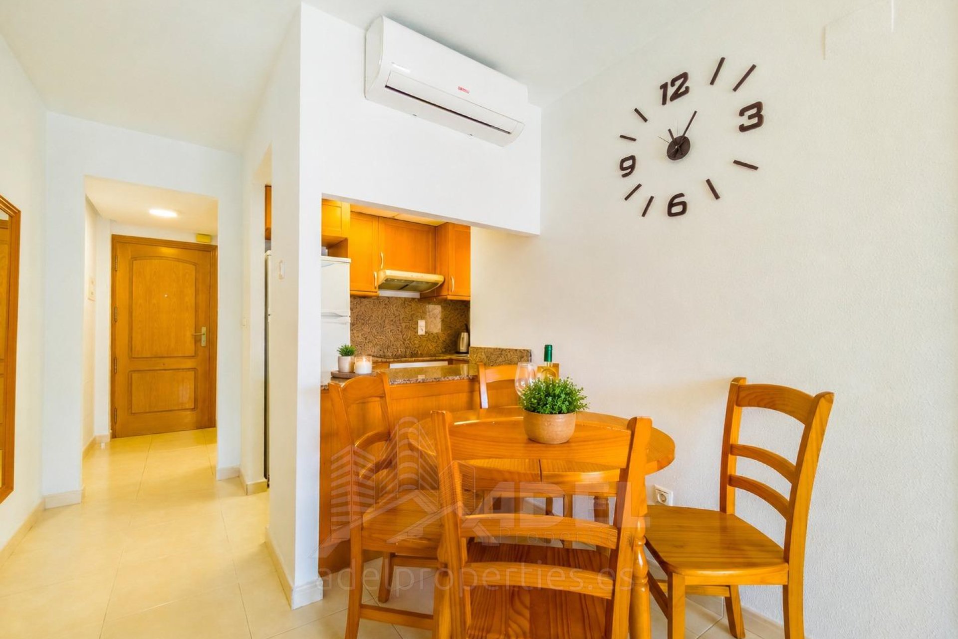 Revente - Apartment -
Torrevieja - Playa de los Locos