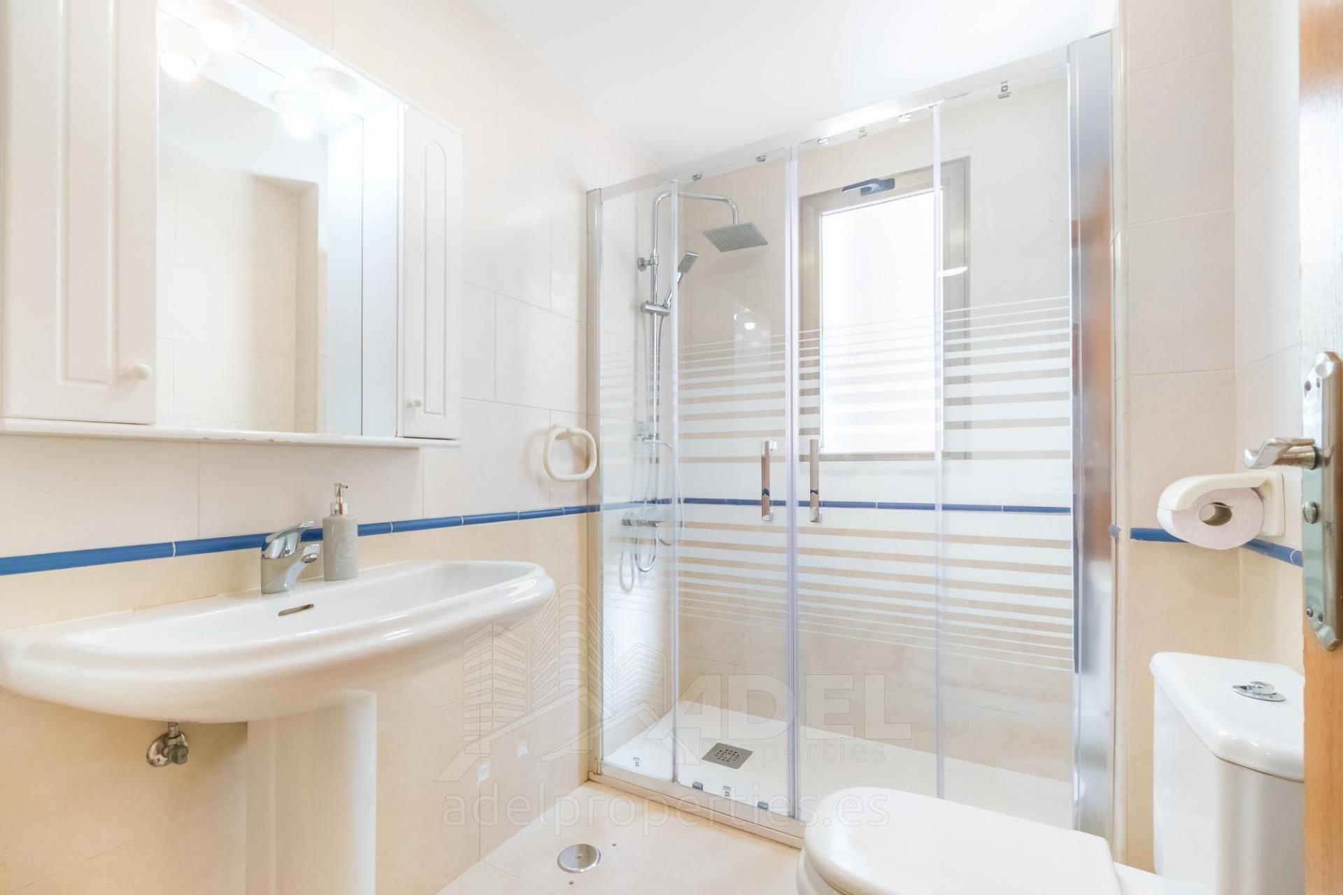 Revente - Apartment -
Torrevieja - Playa de los Locos
