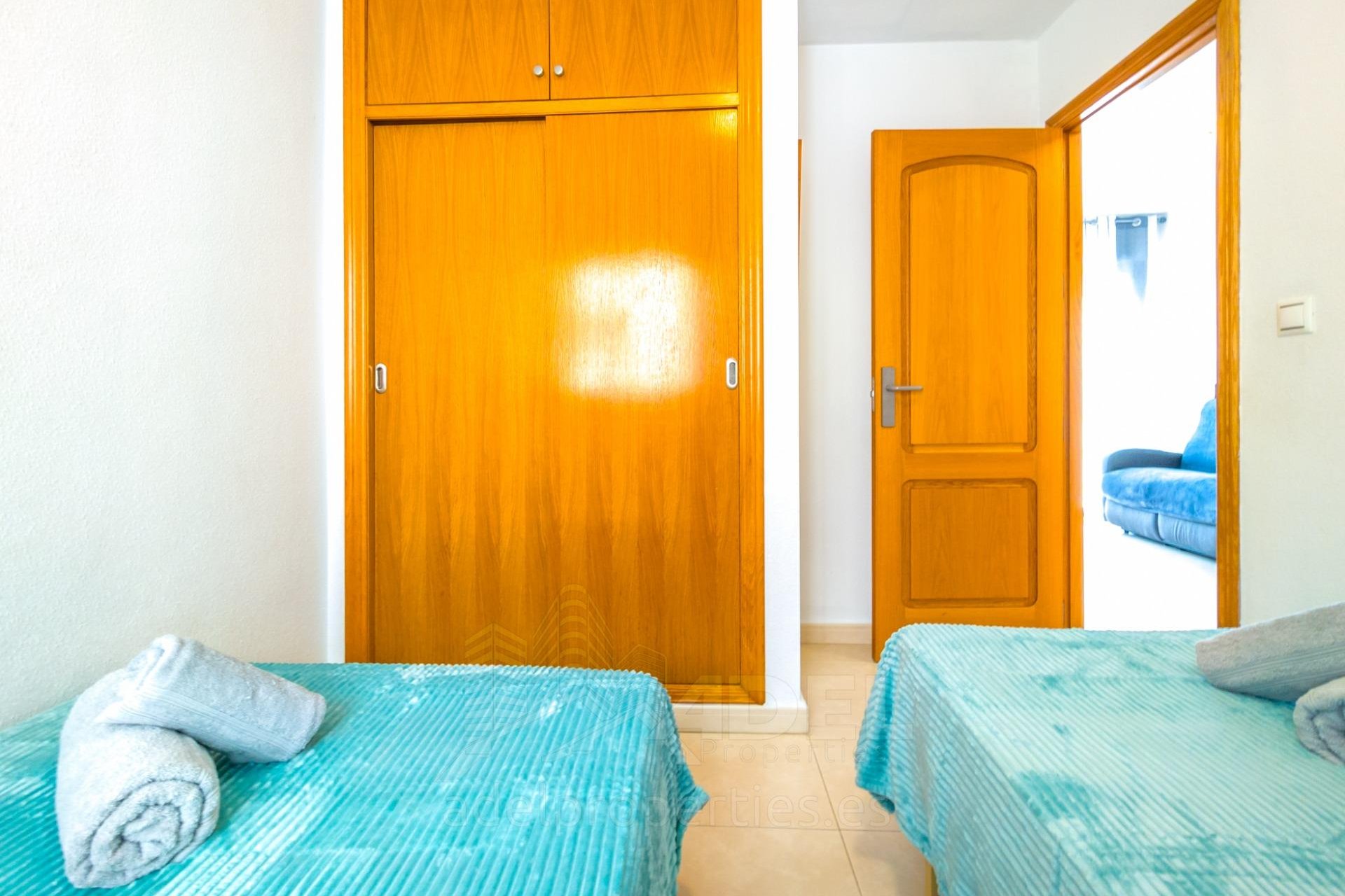 Revente - Apartment -
Torrevieja - Playa de los Locos