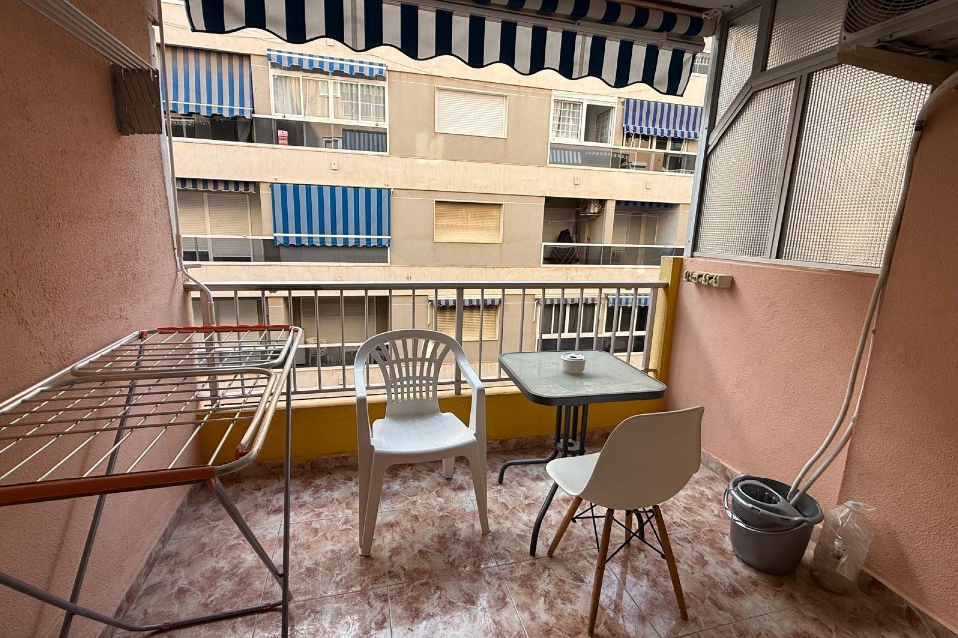 Revente - Apartment -
Torrevieja - Playa de los Locos