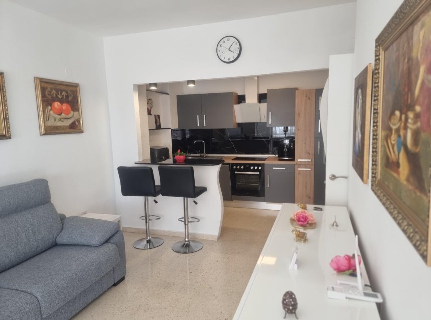 Revente - Apartment -
Torrevieja - Playa de los Locos