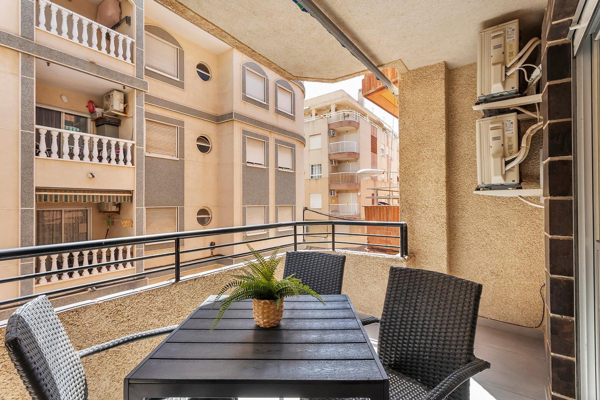 Revente - Apartment -
Torrevieja - Playa de los Locos