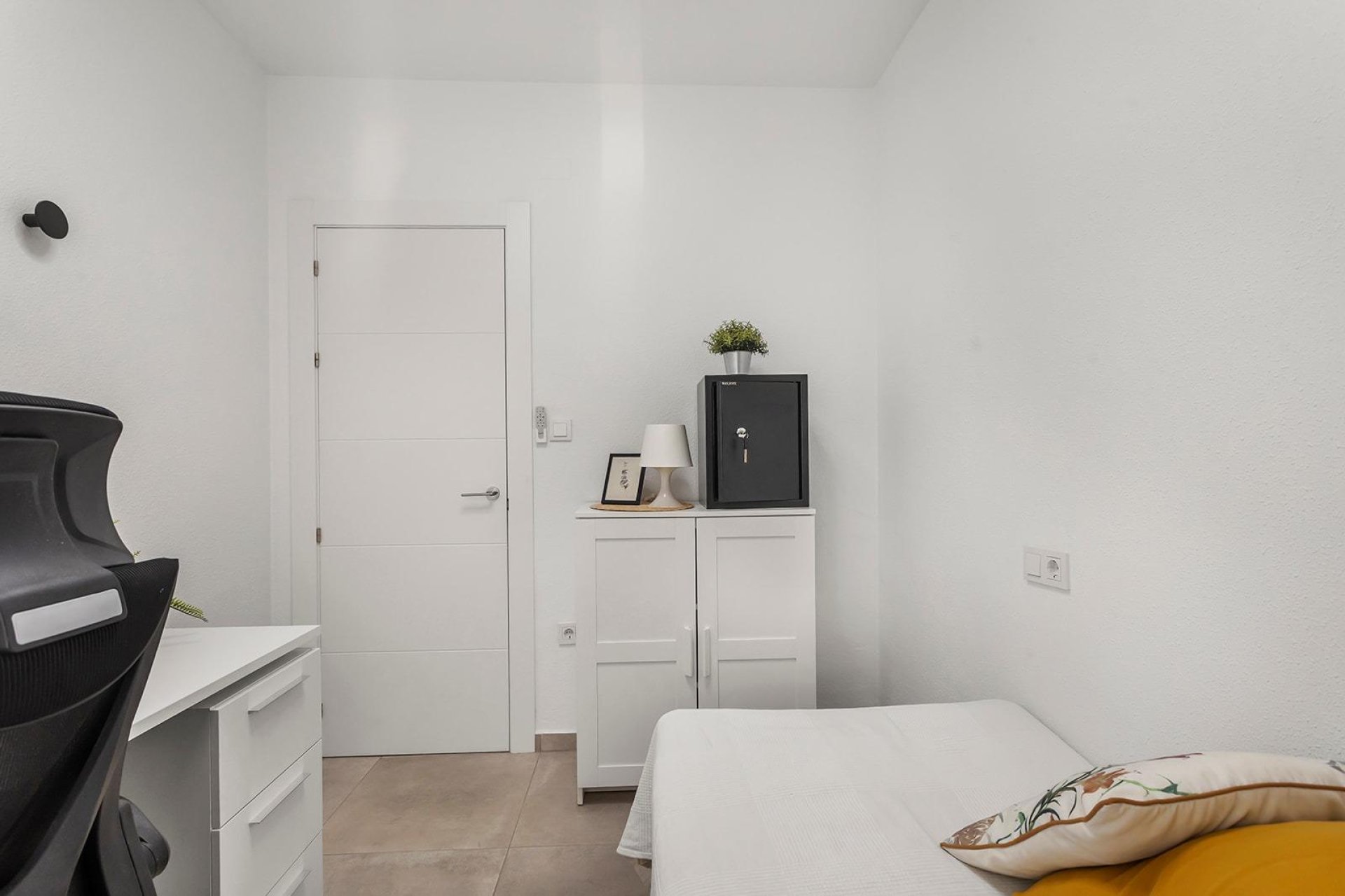 Revente - Apartment -
Torrevieja - Playa de los Locos