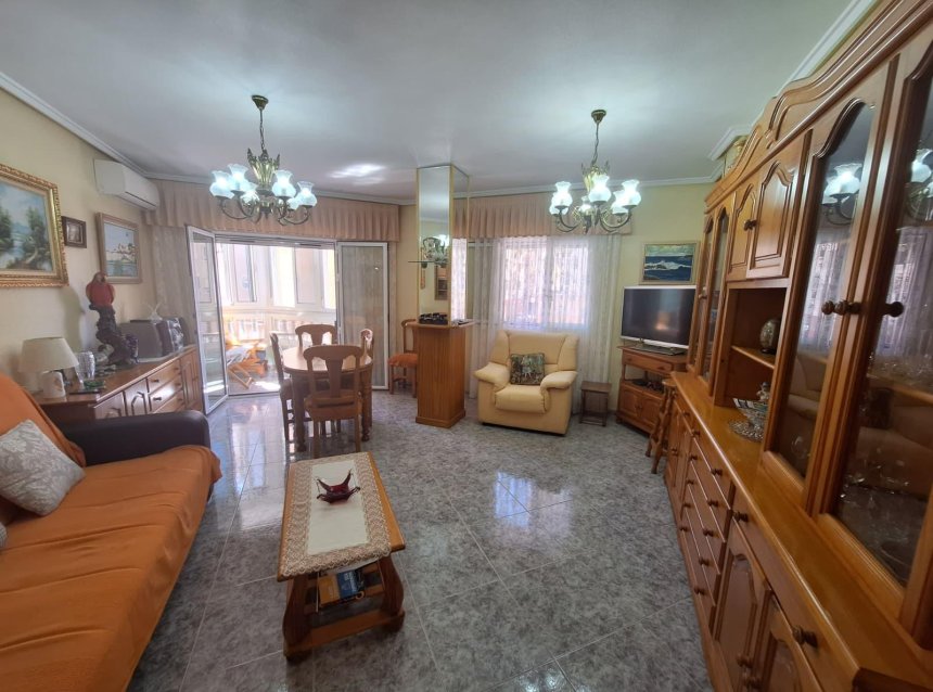 Revente - Apartment -
Torrevieja - Playa de los Locos