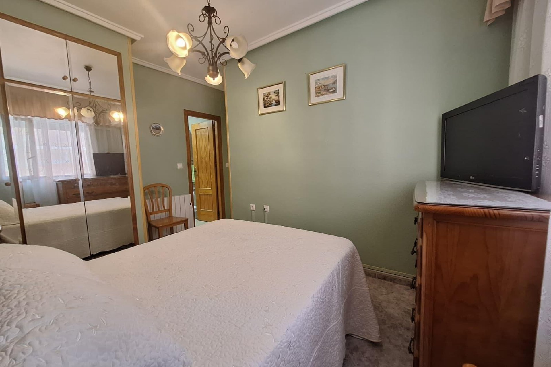 Revente - Apartment -
Torrevieja - Playa de los Locos