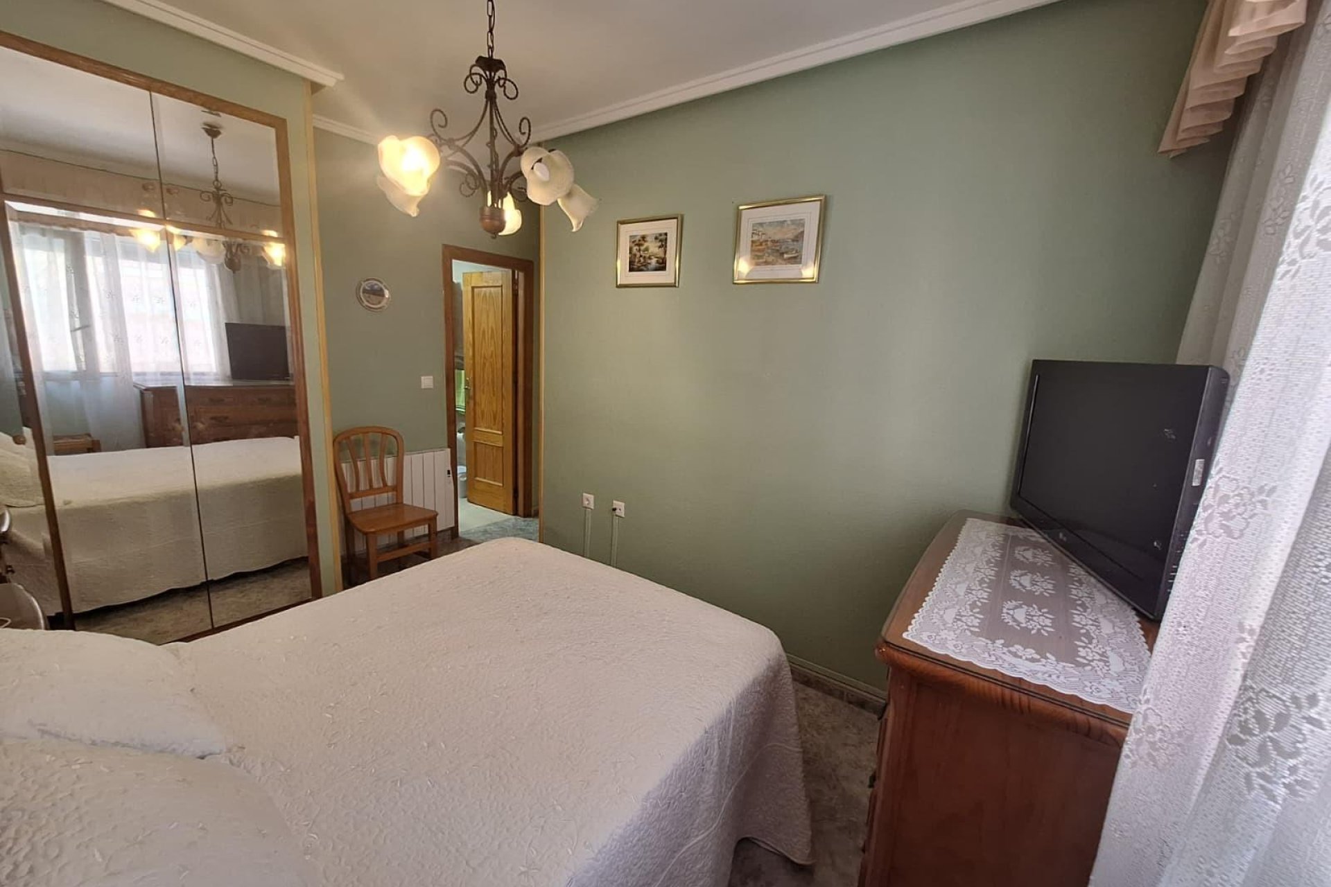 Revente - Apartment -
Torrevieja - Playa de los Locos