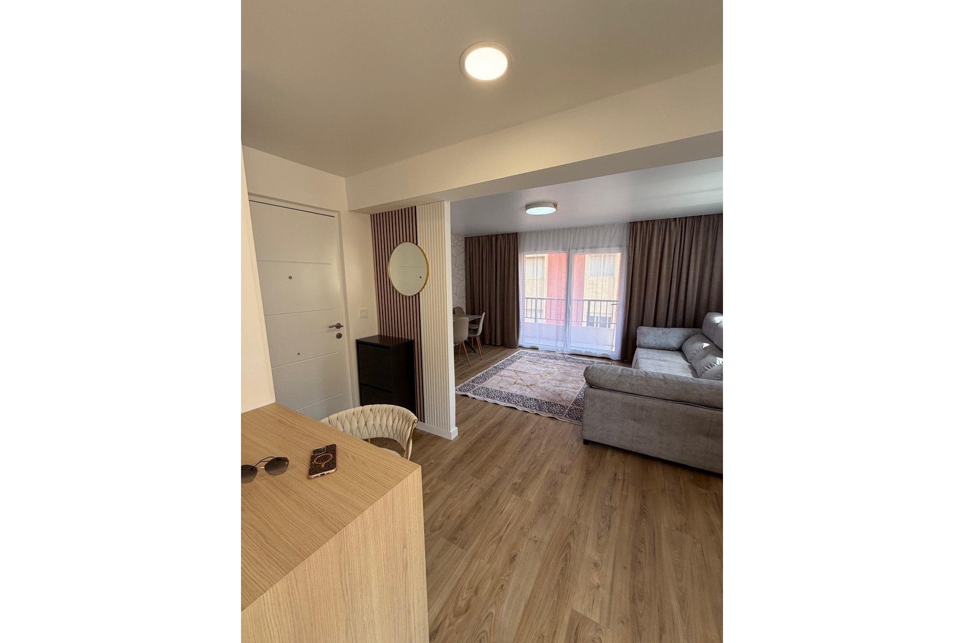Revente - Apartment -
Torrevieja - Playa de los Locos