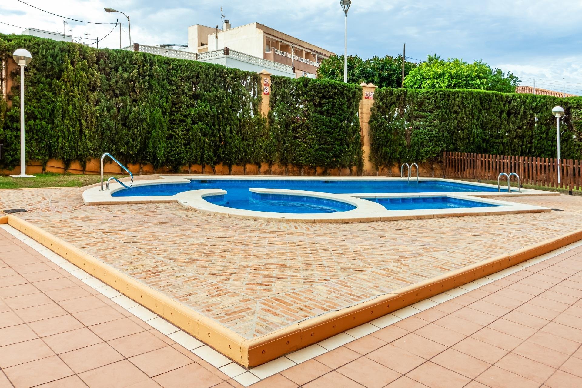 Revente - Apartment -
Torrevieja - Playa de los Locos