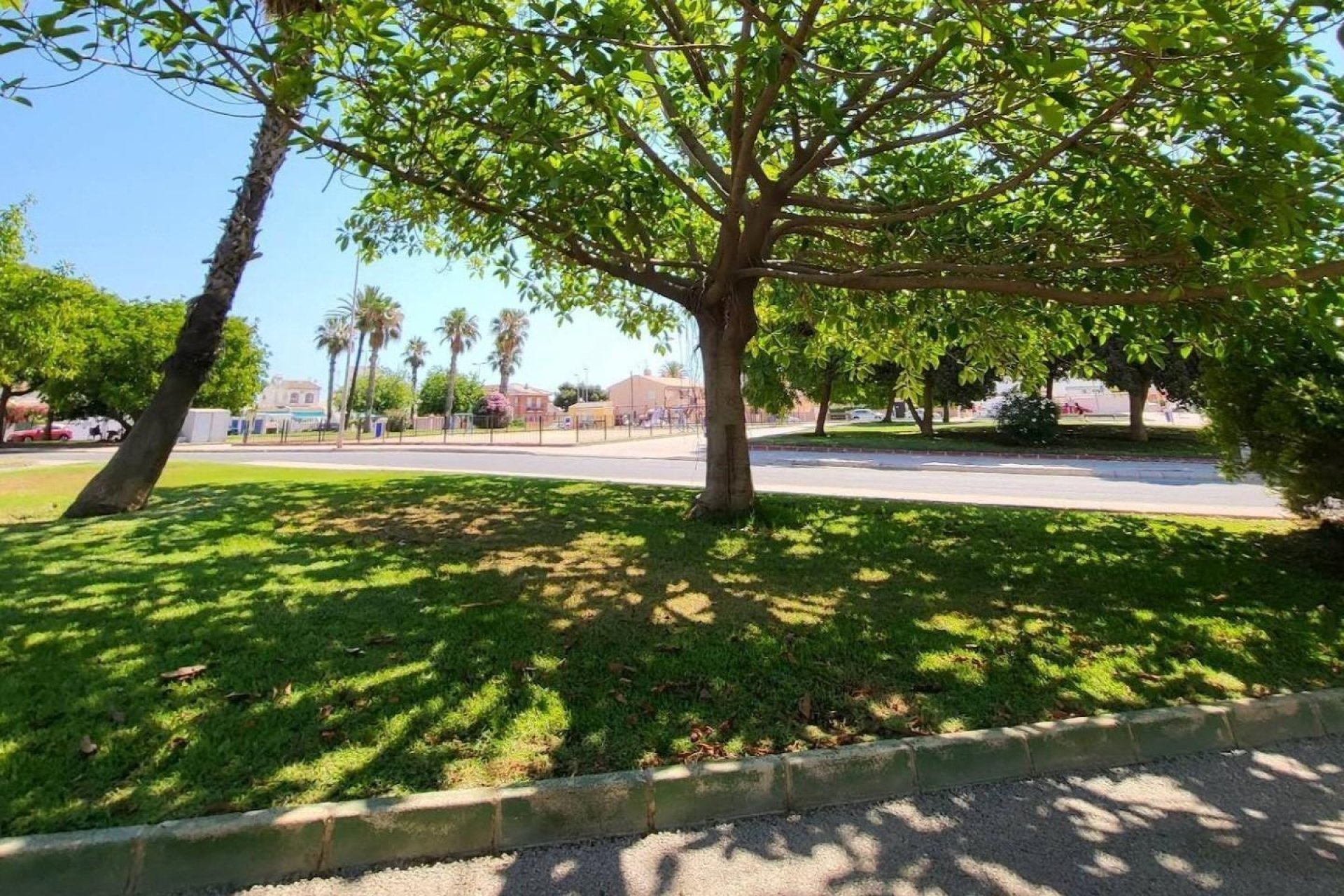 Revente - Apartment -
Torrevieja - Playa de los Locos