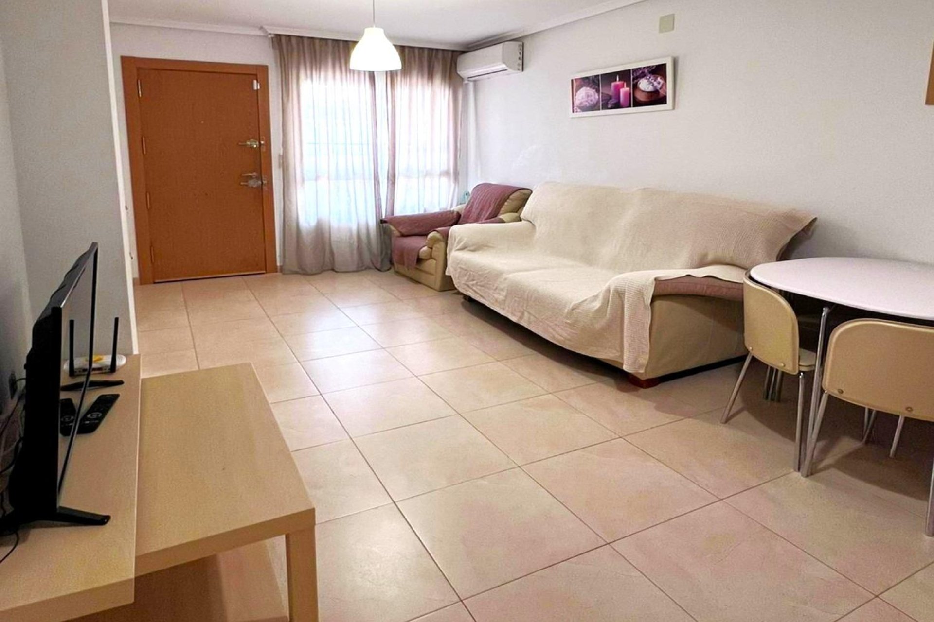 Revente - Apartment -
Torrevieja - Playa de los Locos