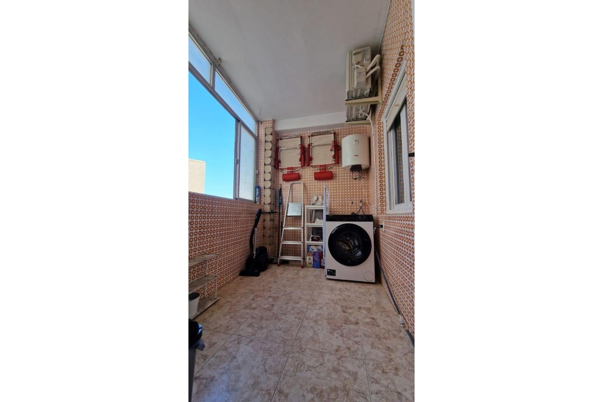 Revente - Apartment -
Torrevieja - Playa de los Locos