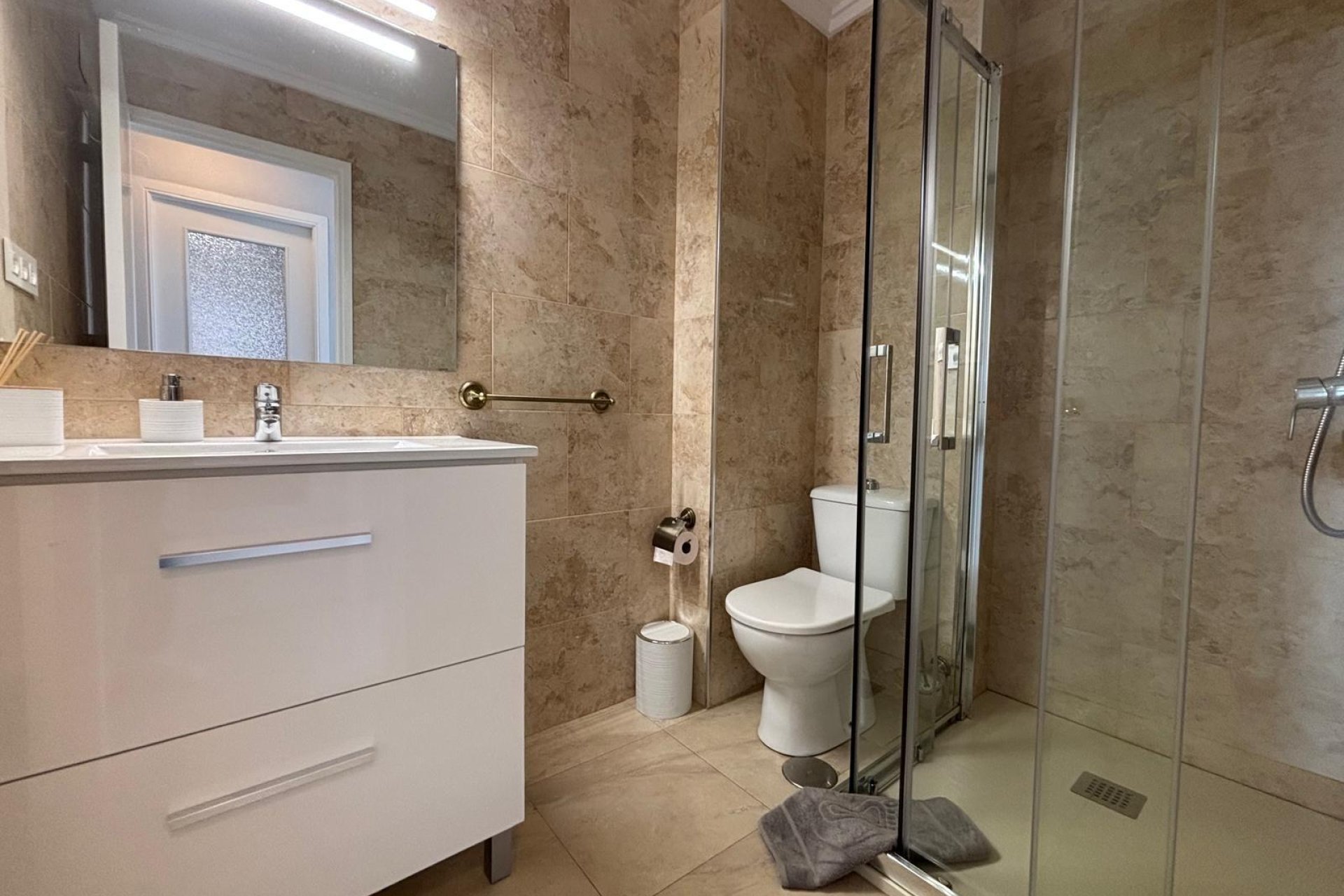 Revente - Apartment -
Torrevieja - Playa De Los Naufragos