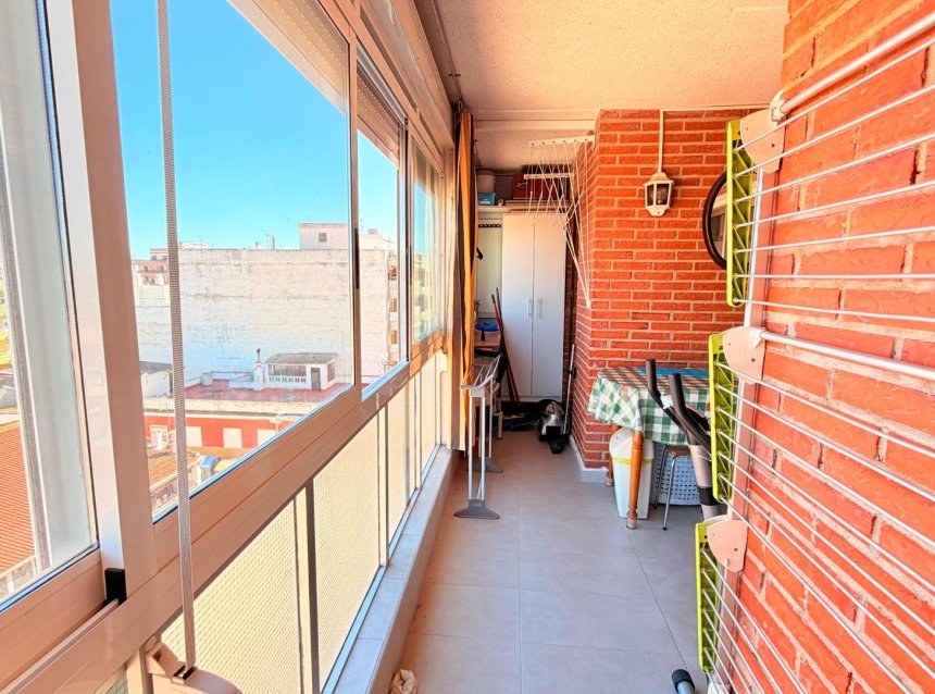Revente - Apartment -
Torrevieja - Playa De Los Naufragos