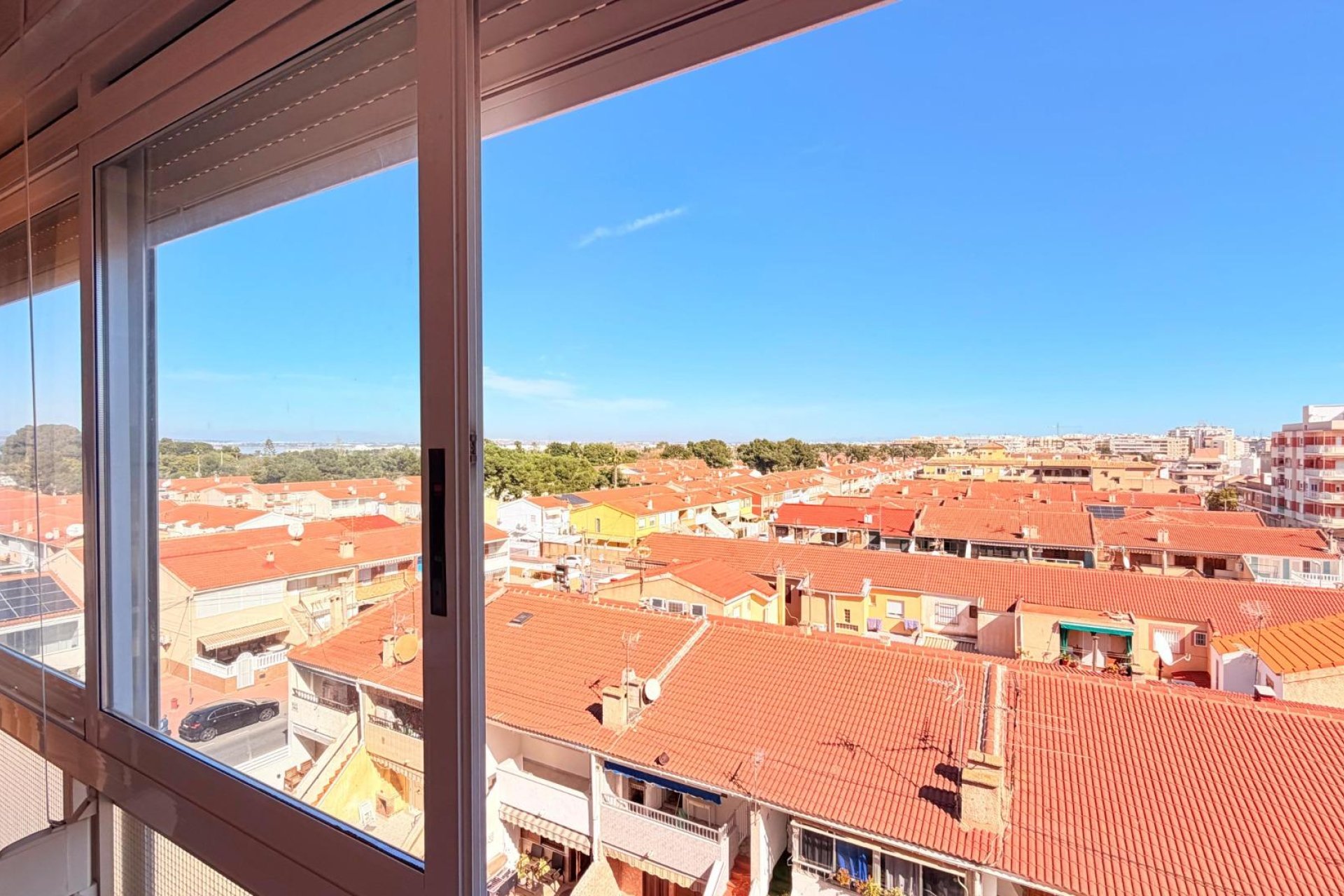 Revente - Apartment -
Torrevieja - Playa De Los Naufragos